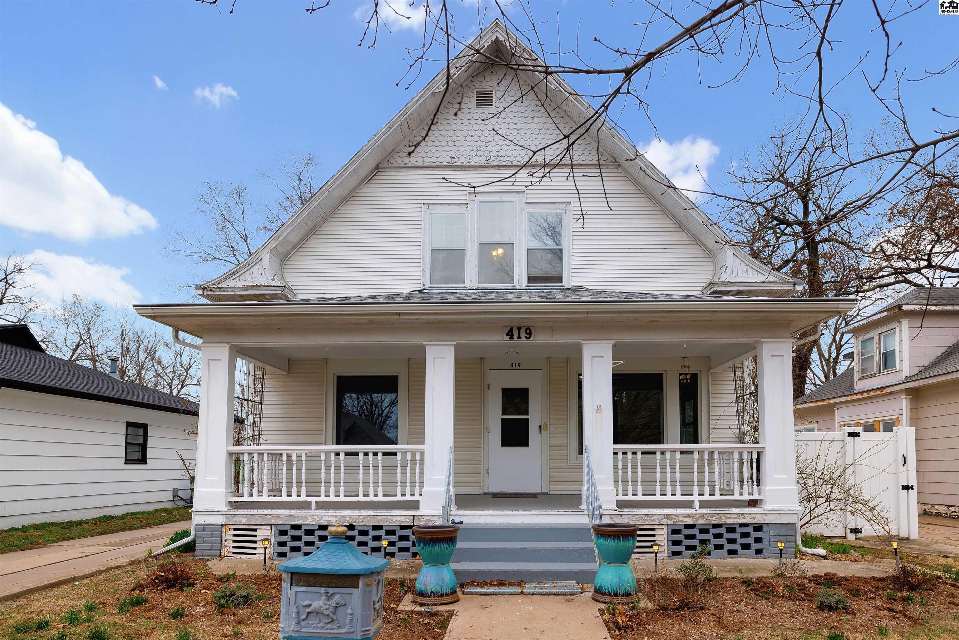 419 E 11th Avenue Hutchinson KS 67501
