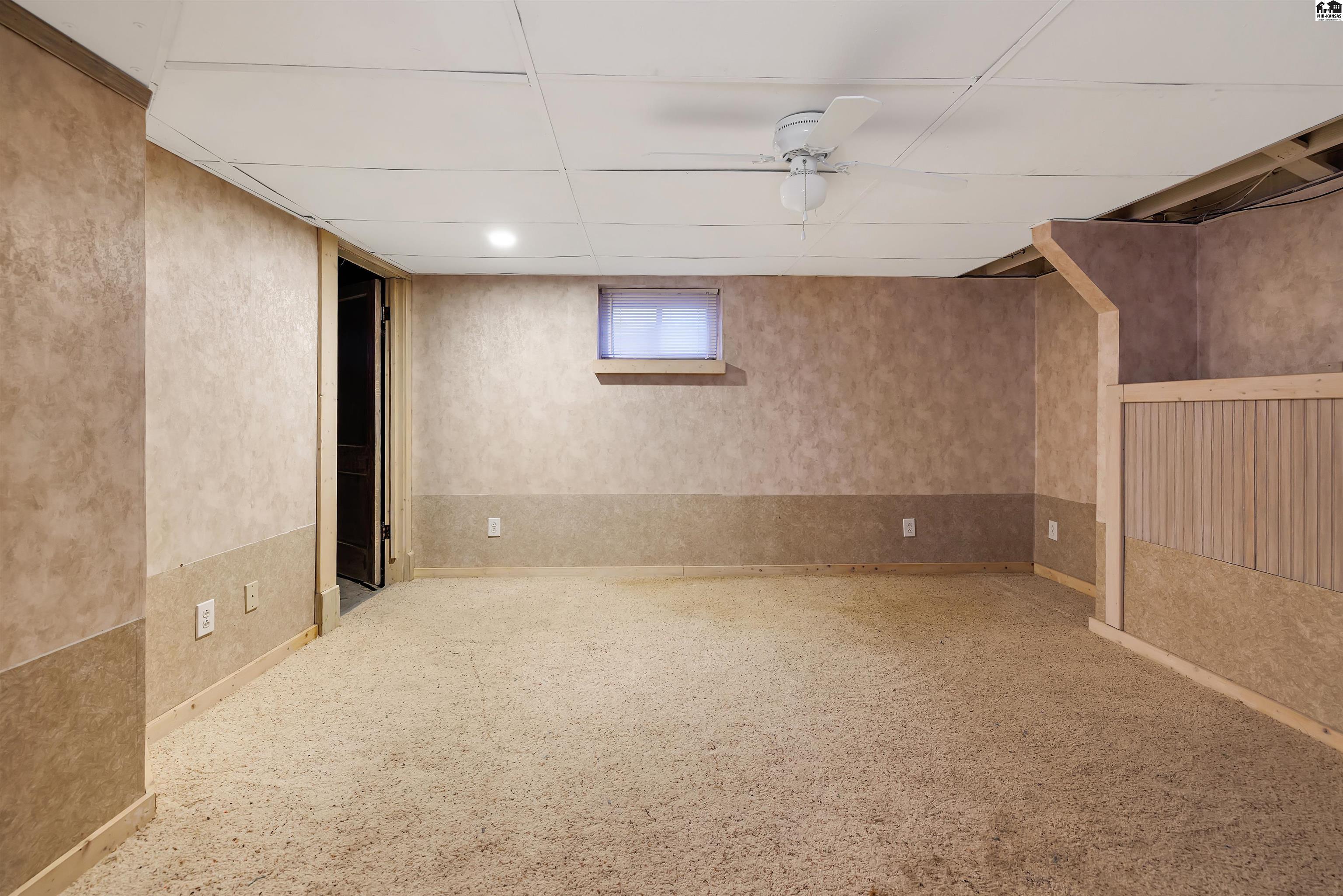 419 E 11th Avenue Hutchinson KS 67501