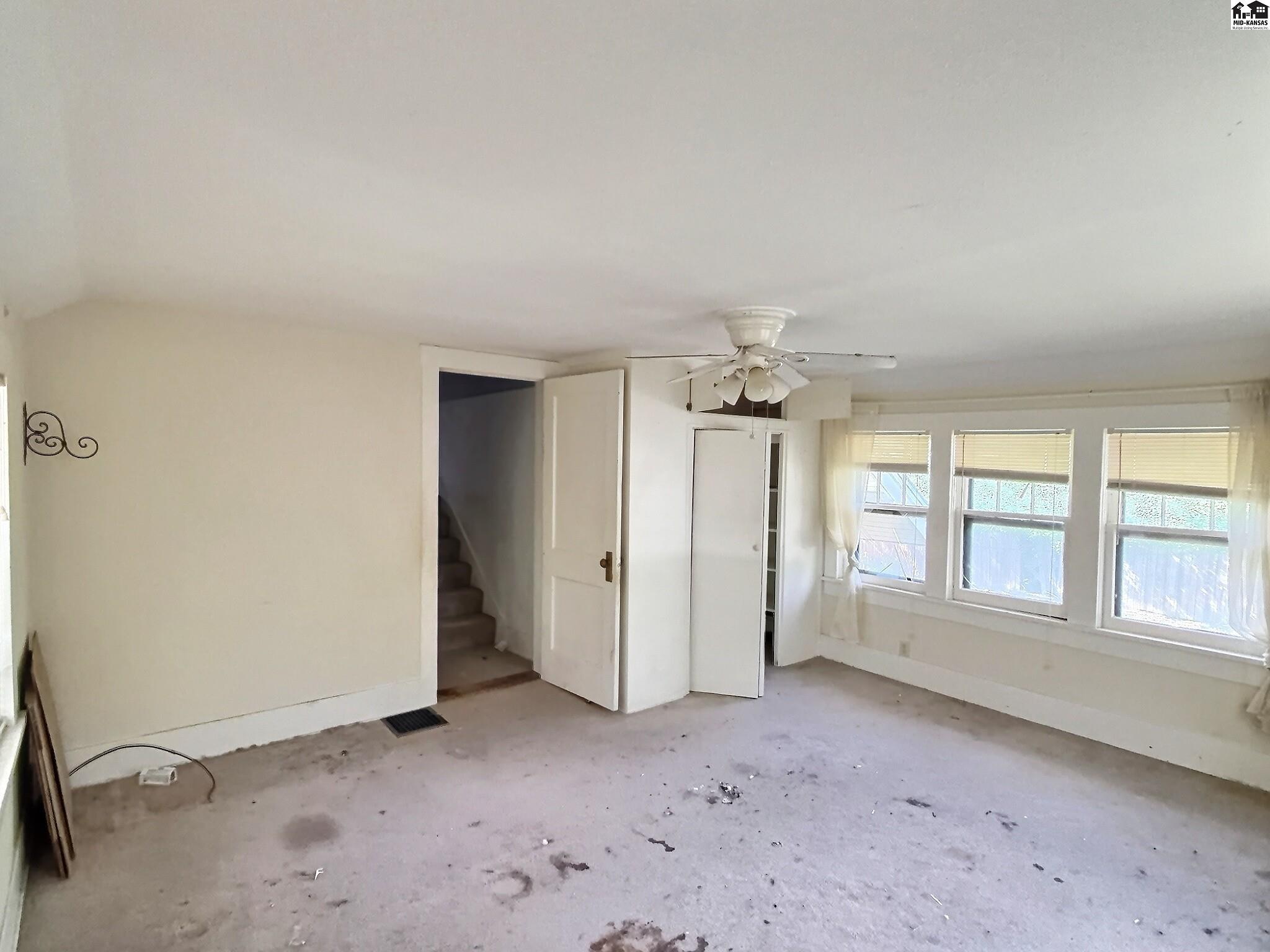 422 W 23rd Avenue Hutchinson KS 67502