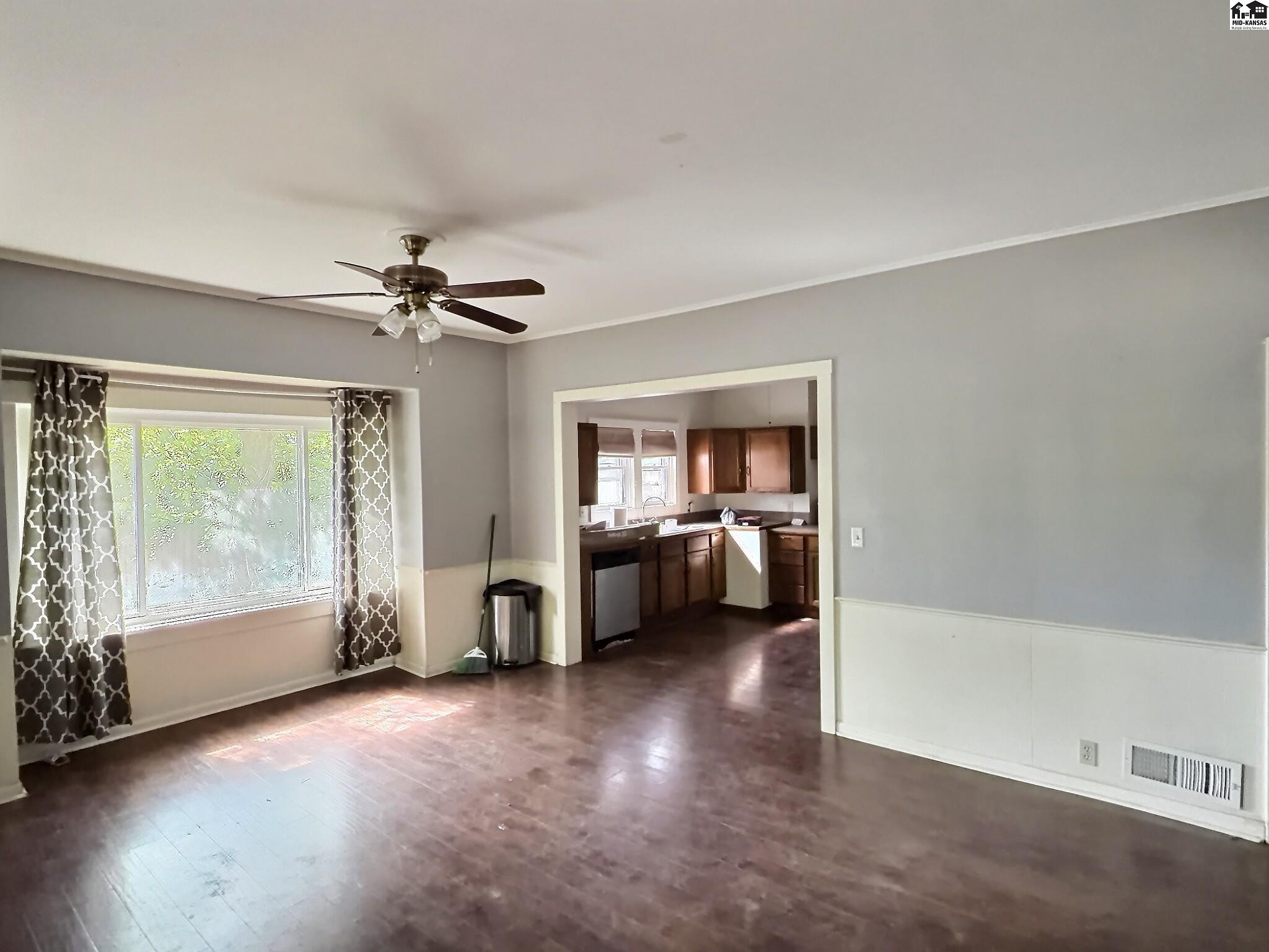 422 W 23rd Avenue Hutchinson KS 67502