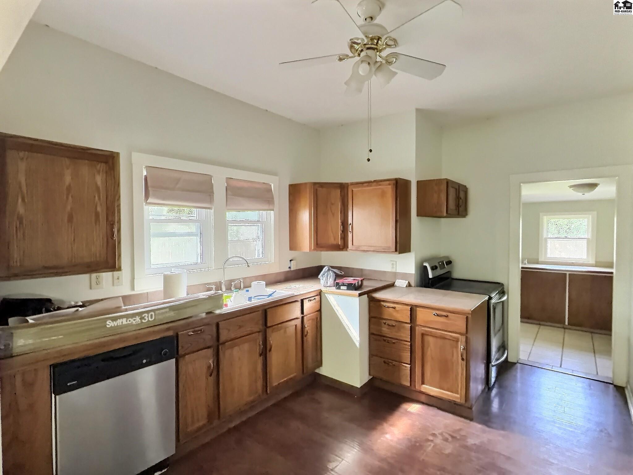 422 W 23rd Avenue Hutchinson KS 67502