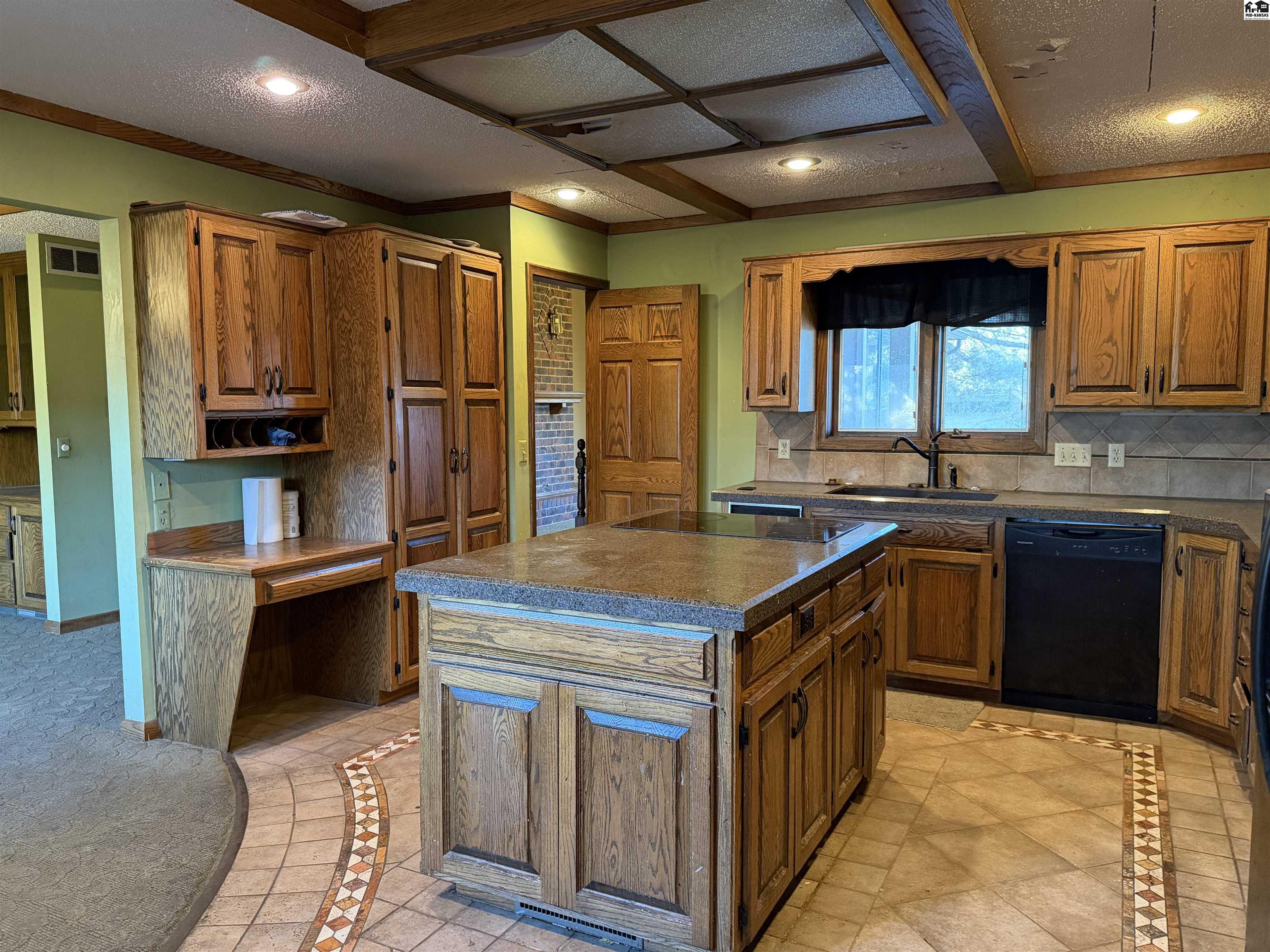 1224 Countryside Drive Mcpherson KS 67460