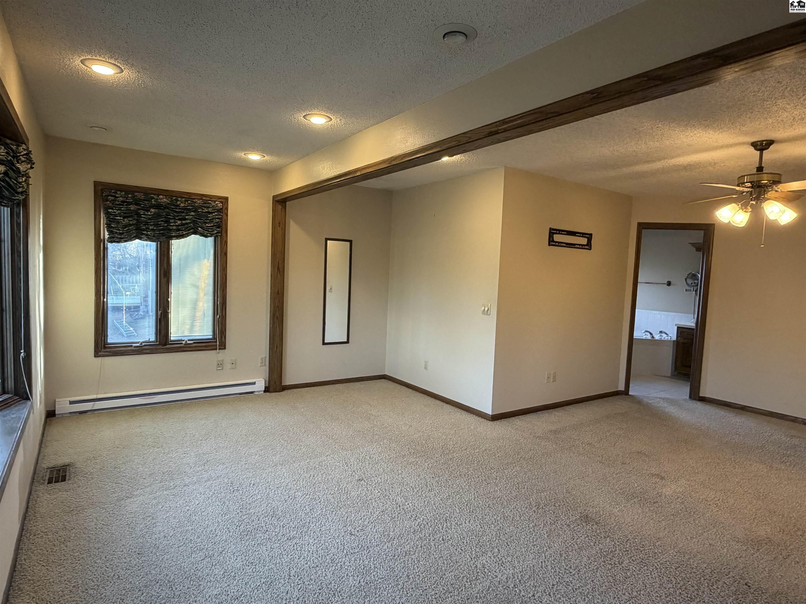 1224 Countryside Drive Mcpherson KS 67460