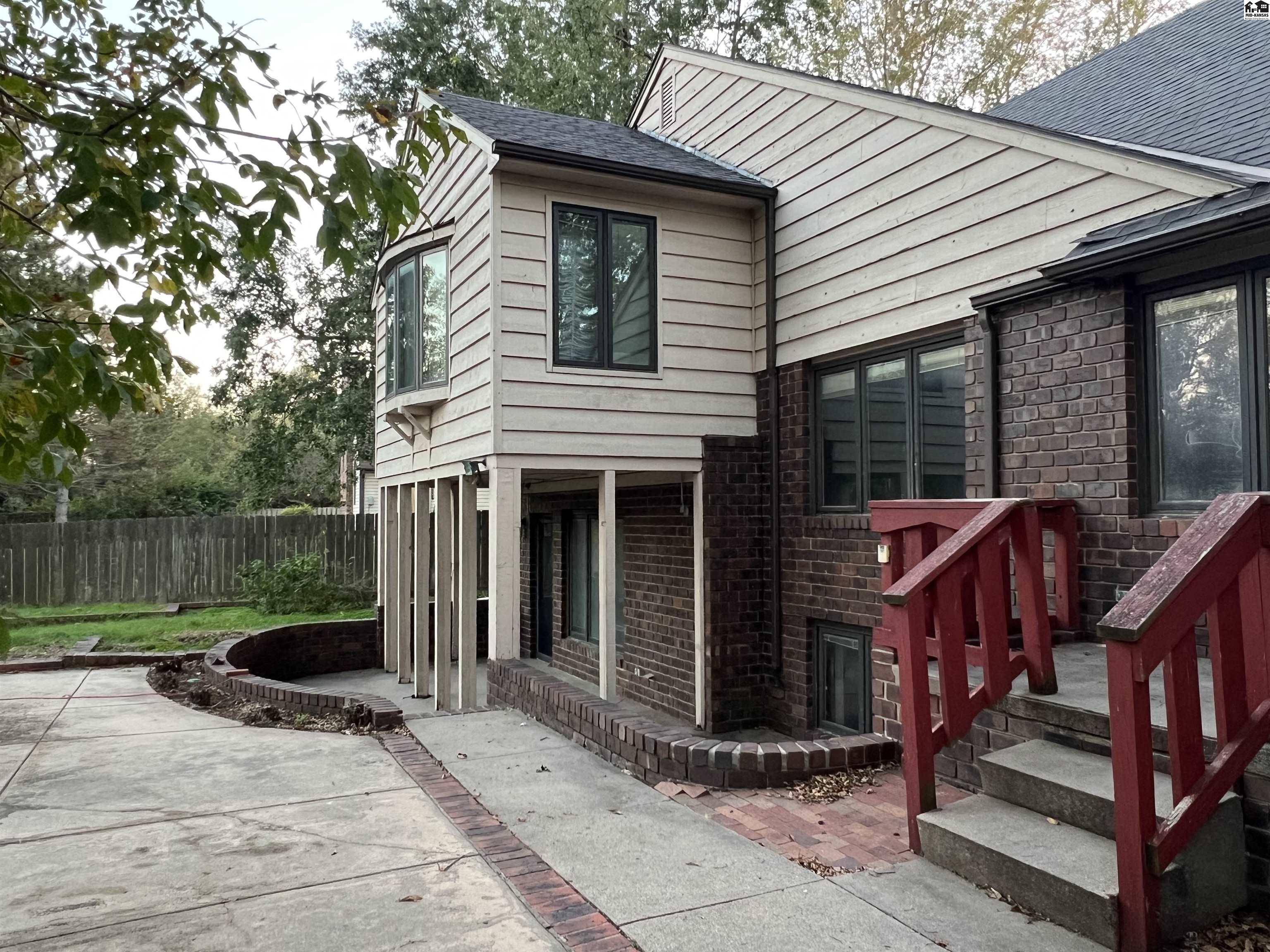 1224 Countryside Drive Mcpherson KS 67460