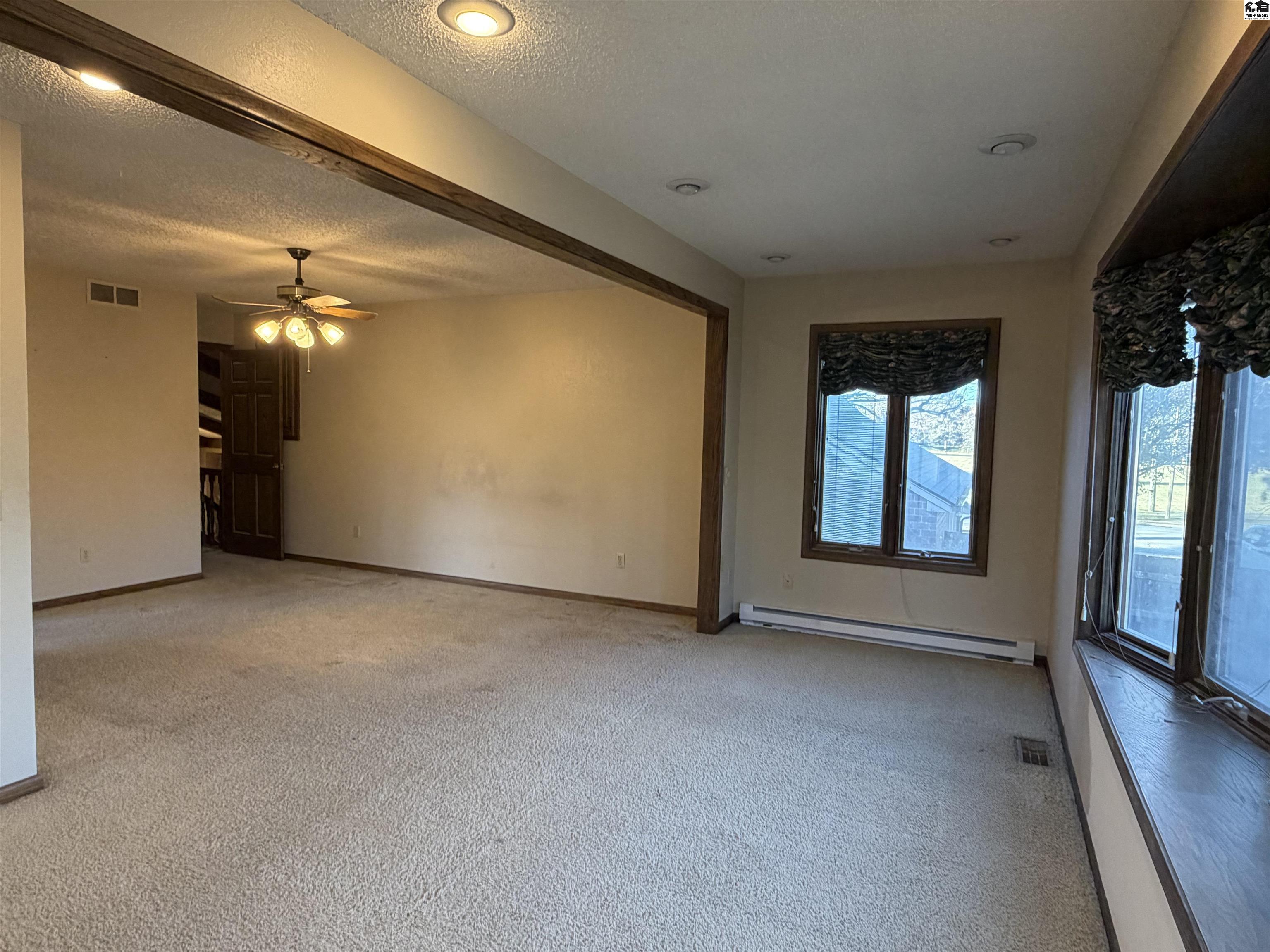 1224 Countryside Drive Mcpherson KS 67460