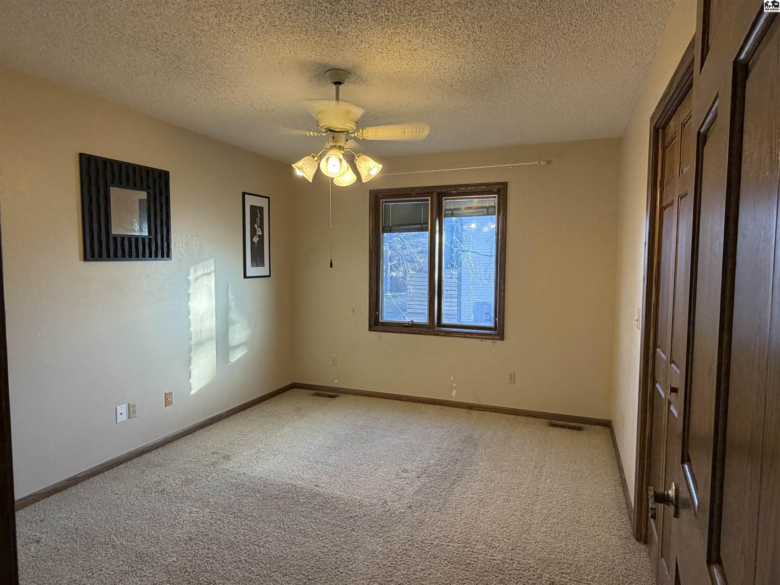 1224 Countryside Drive Mcpherson KS 67460