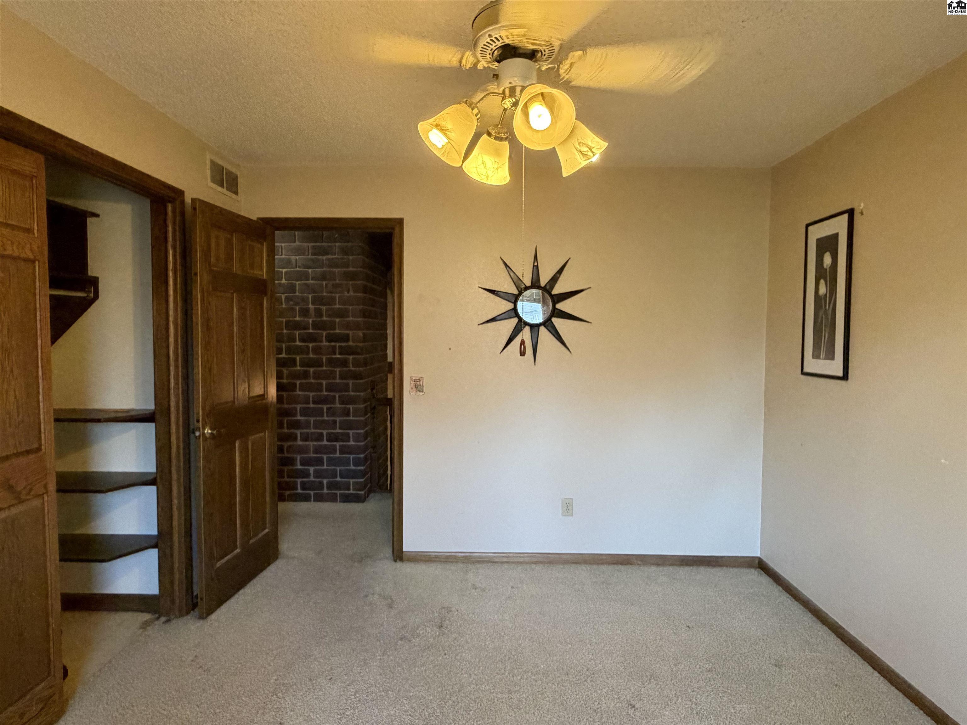 1224 Countryside Drive Mcpherson KS 67460