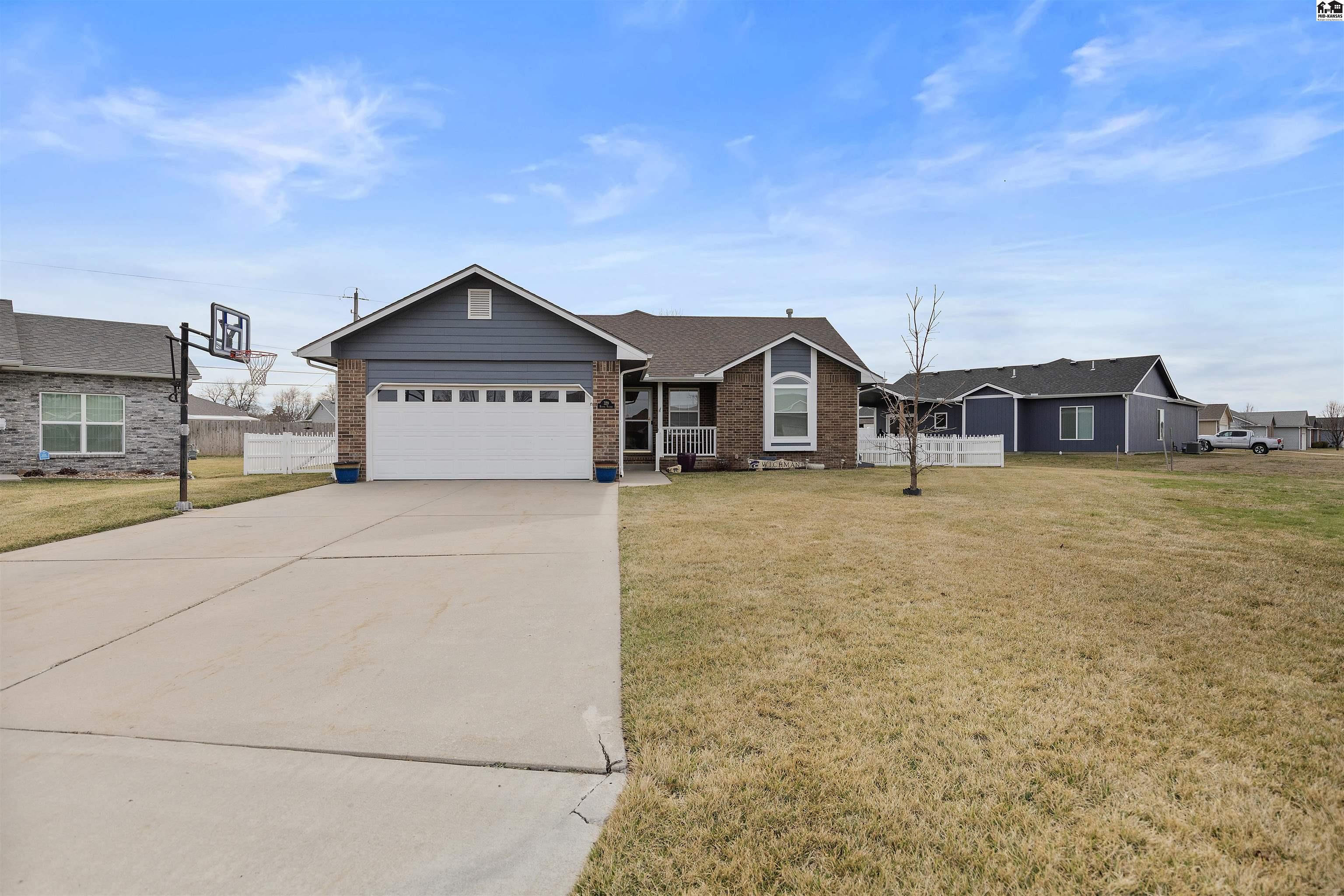 329 Kisiwa Village Road Hutchinson KS 67502