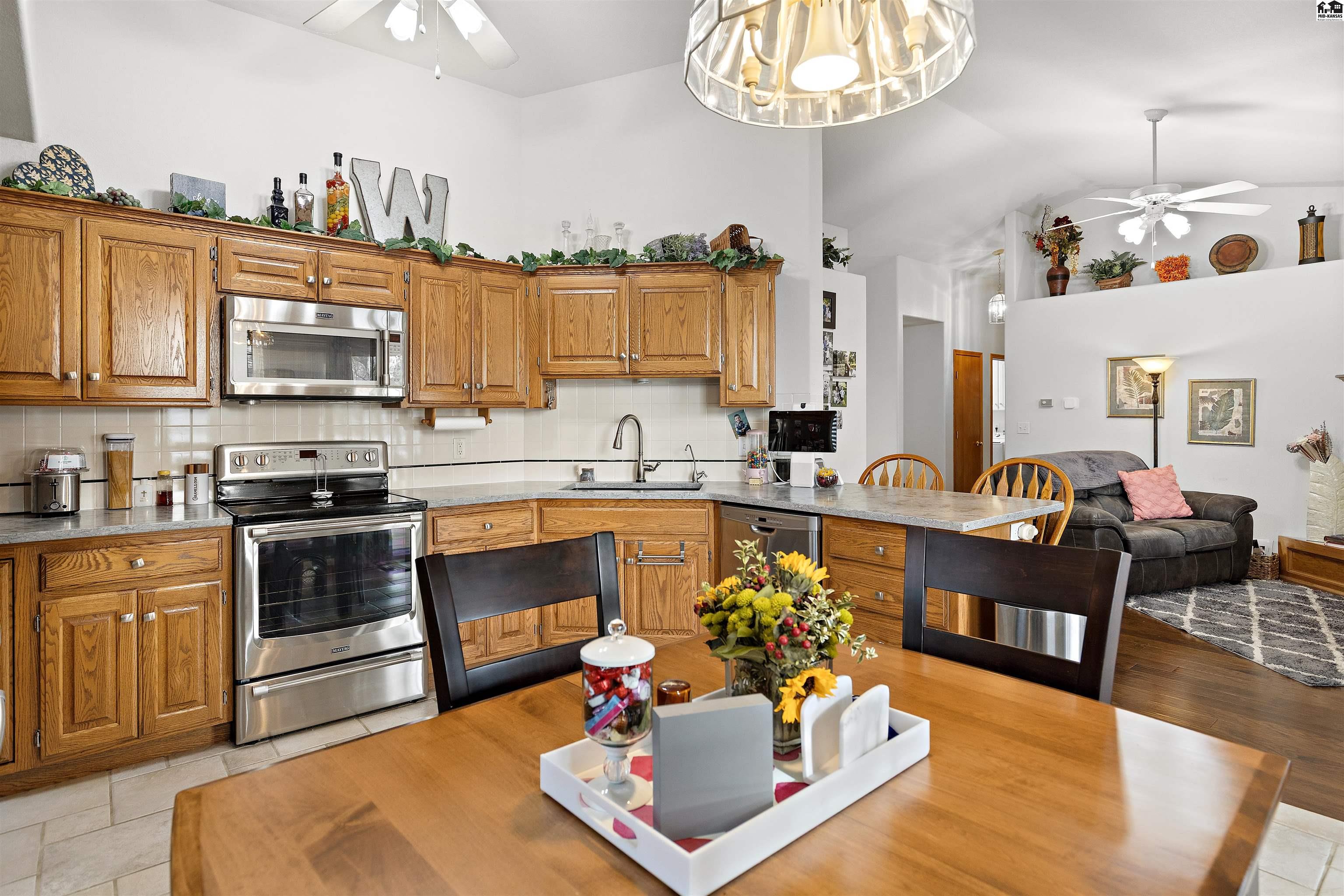 329 Kisiwa Village Road Hutchinson KS 67502