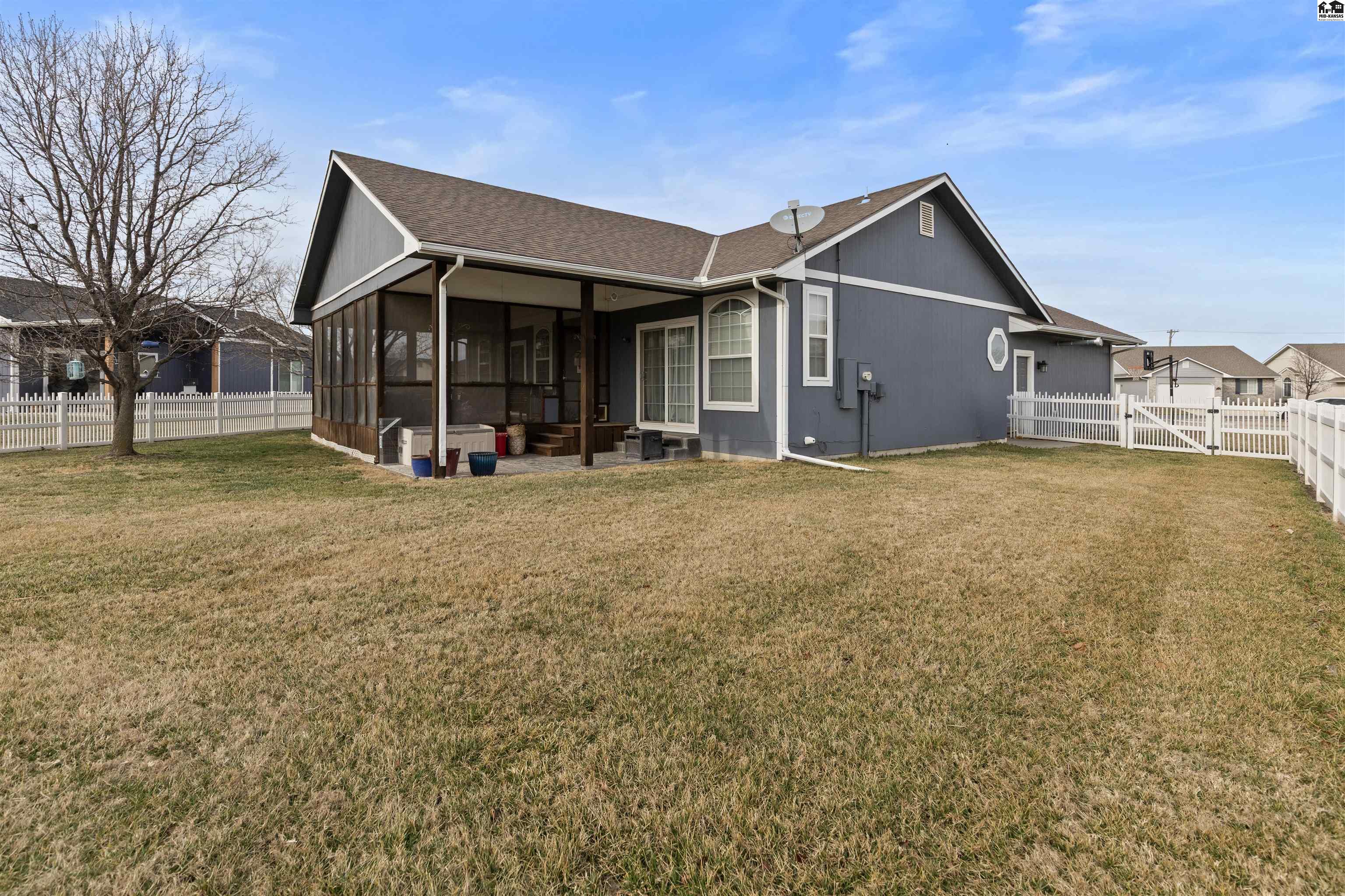 329 Kisiwa Village Road Hutchinson KS 67502