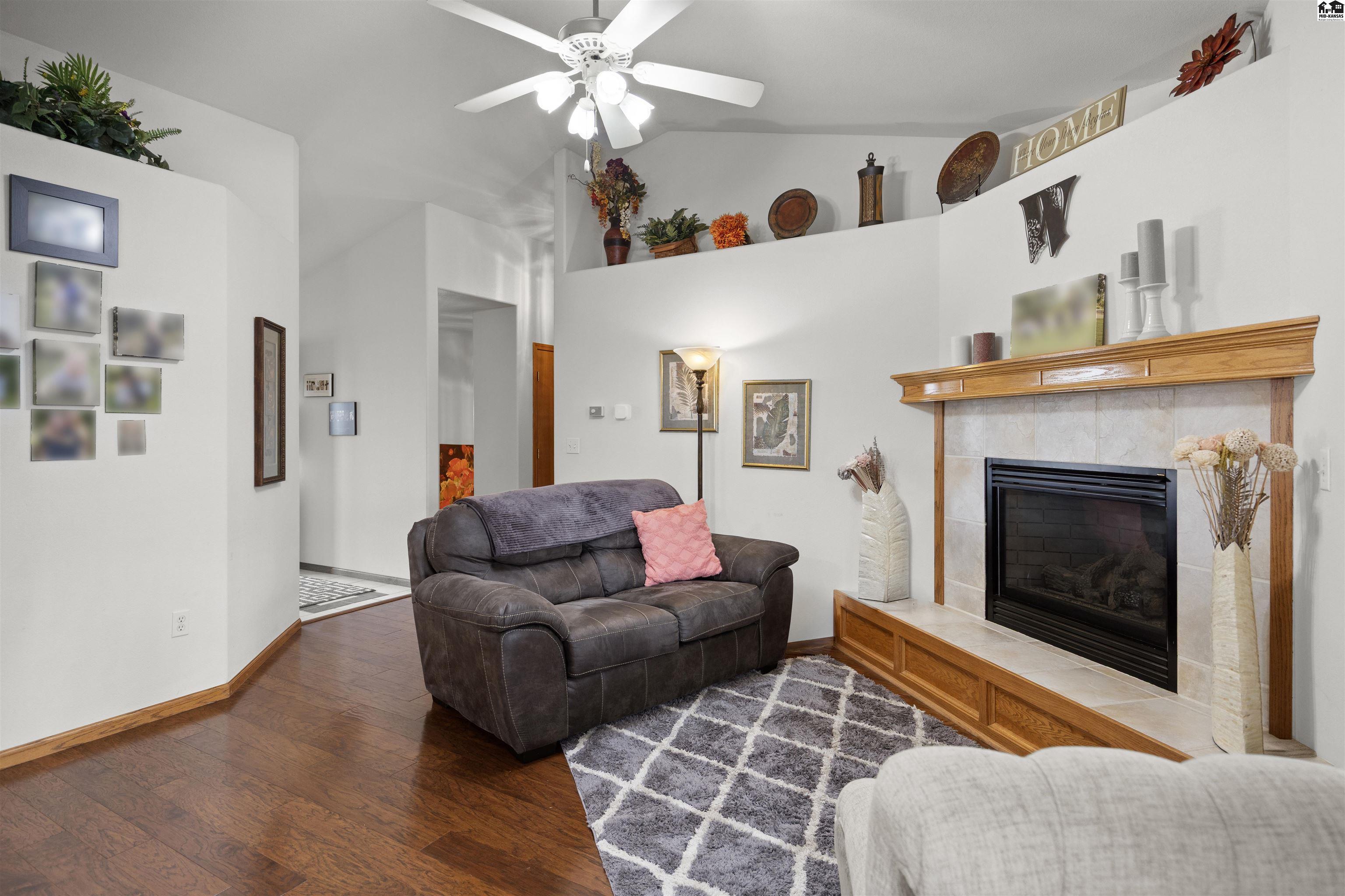 329 Kisiwa Village Road Hutchinson KS 67502