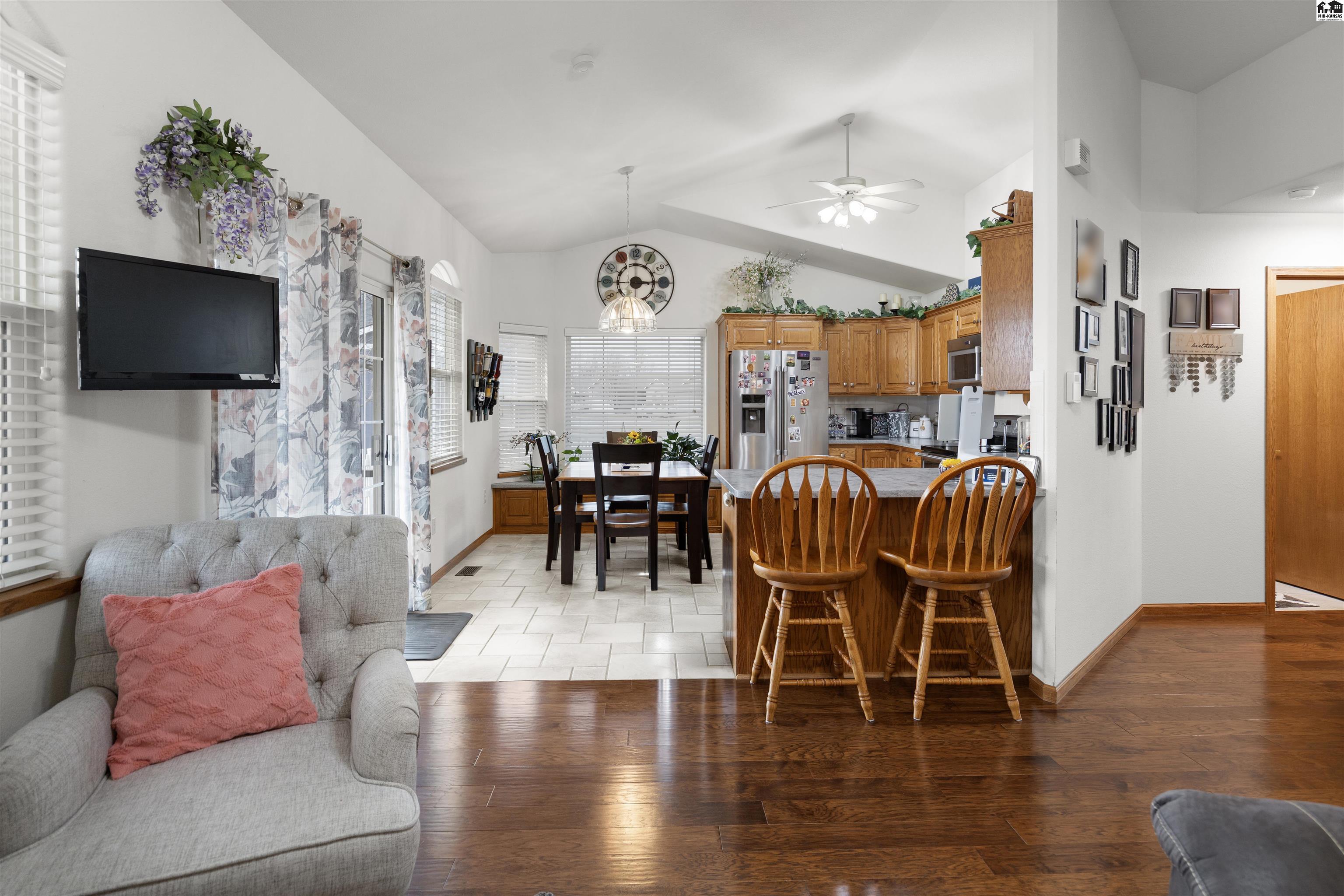 329 Kisiwa Village Road Hutchinson KS 67502