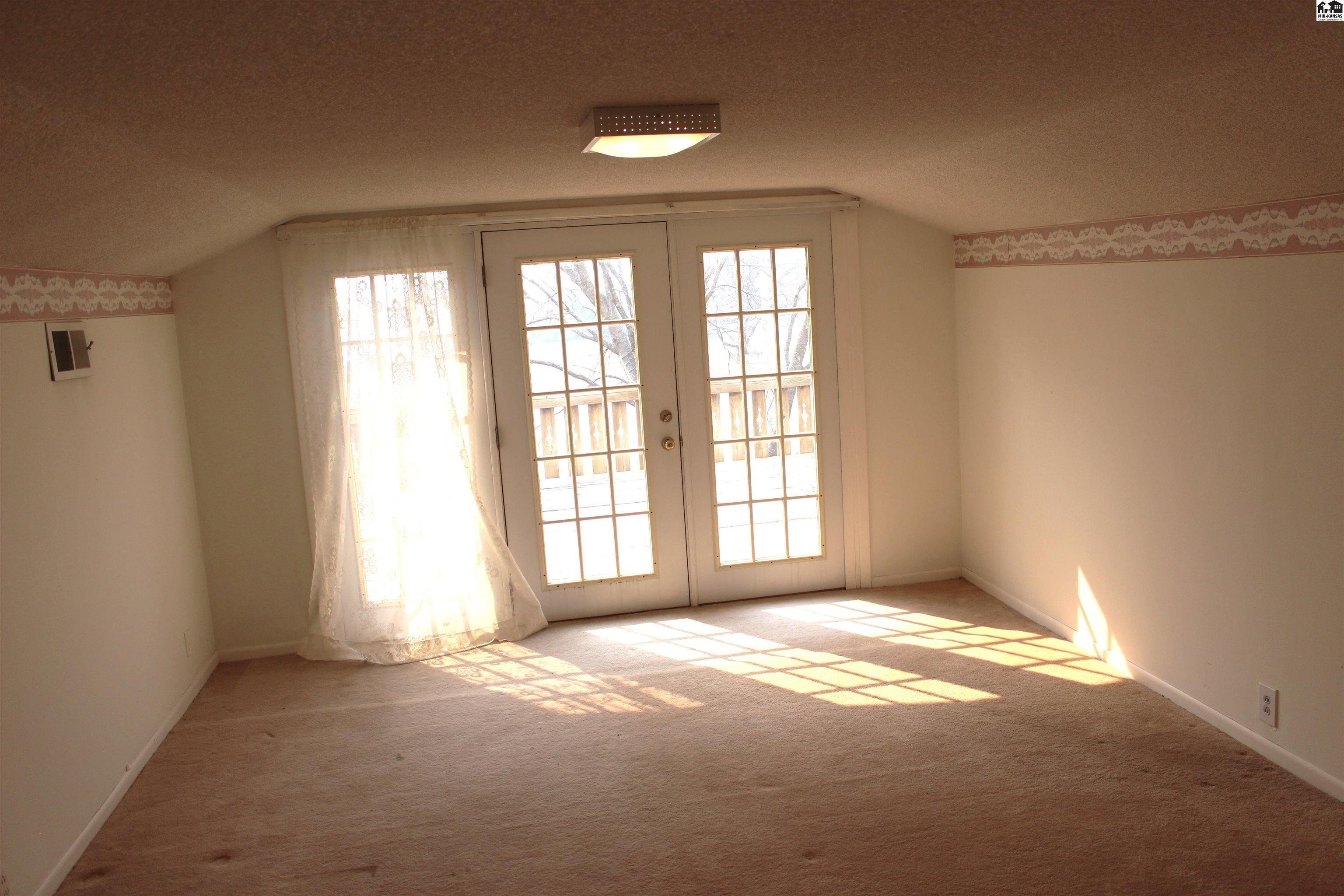 2120 Strassburg Street Marion KS 66861