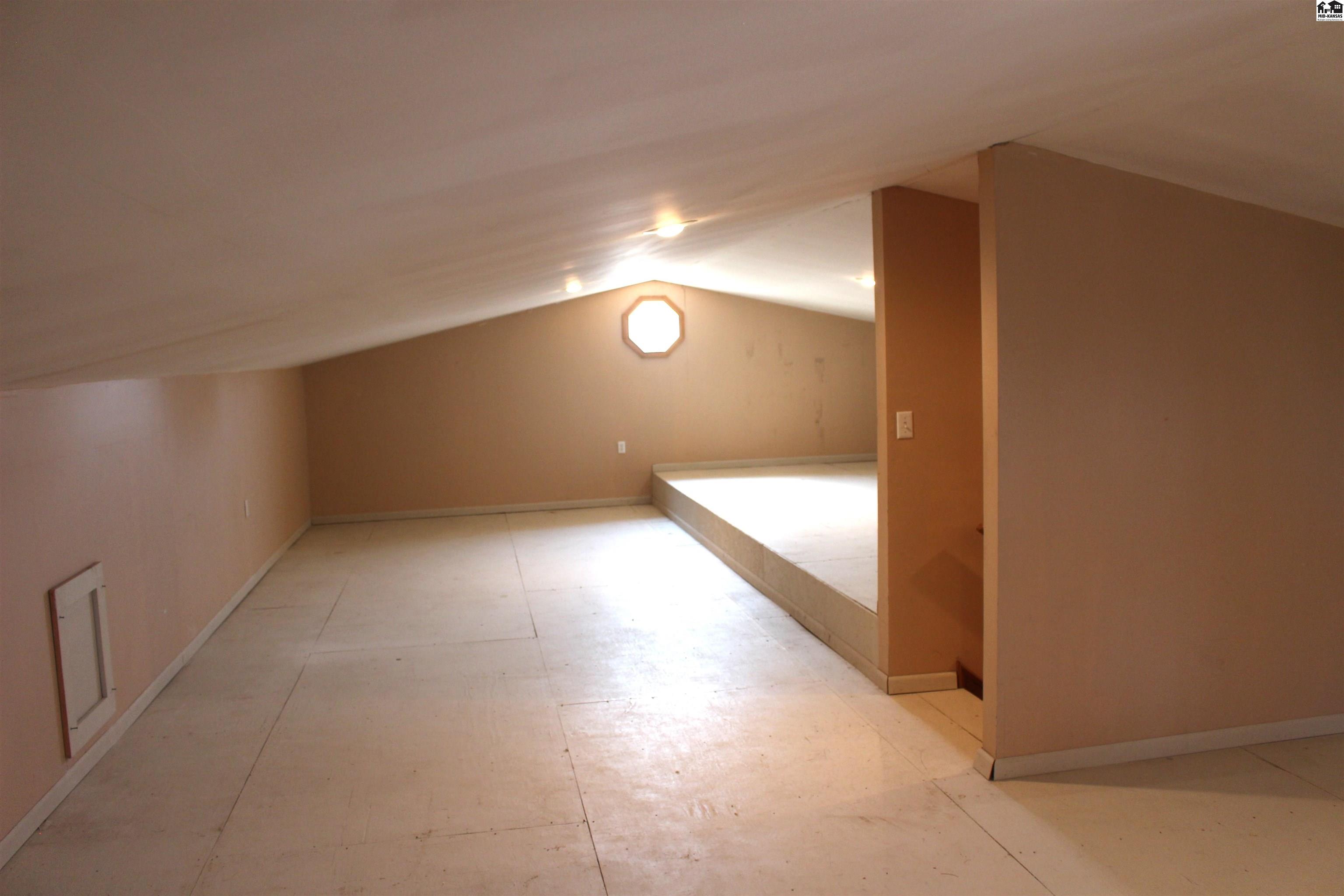 2120 Strassburg Street Marion KS 66861