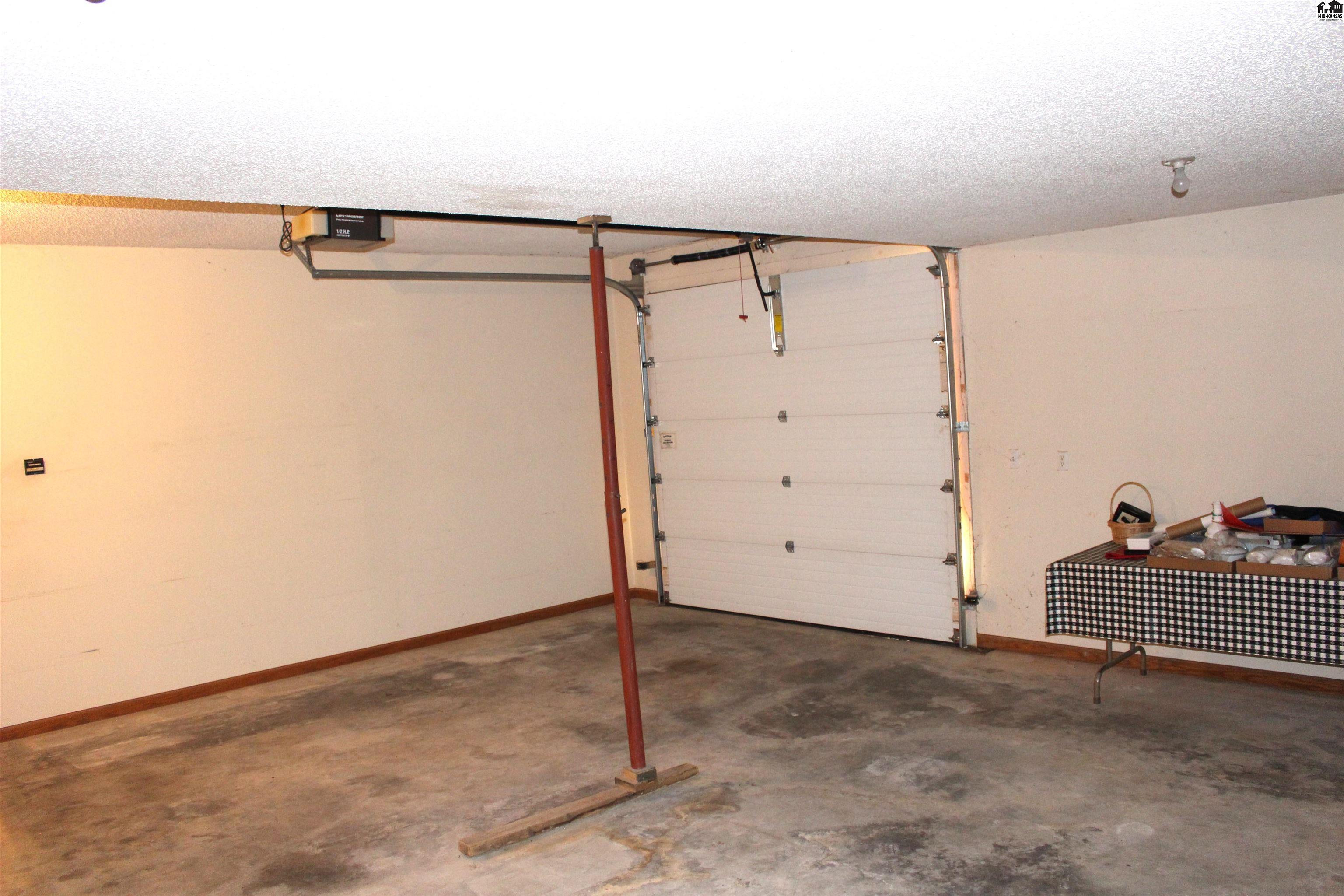 2120 Strassburg Street Marion KS 66861