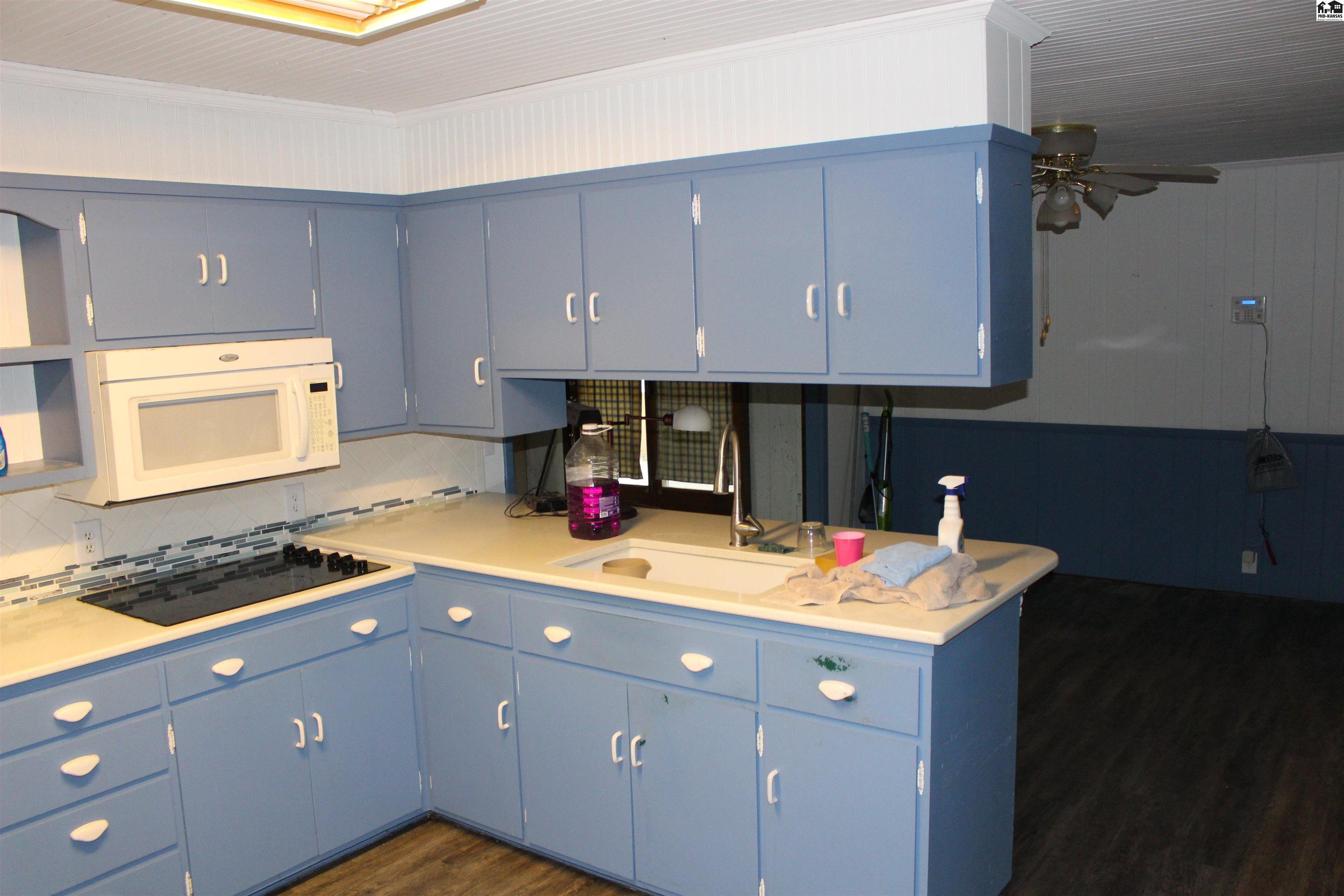 2120 Strassburg Street Marion KS 66861