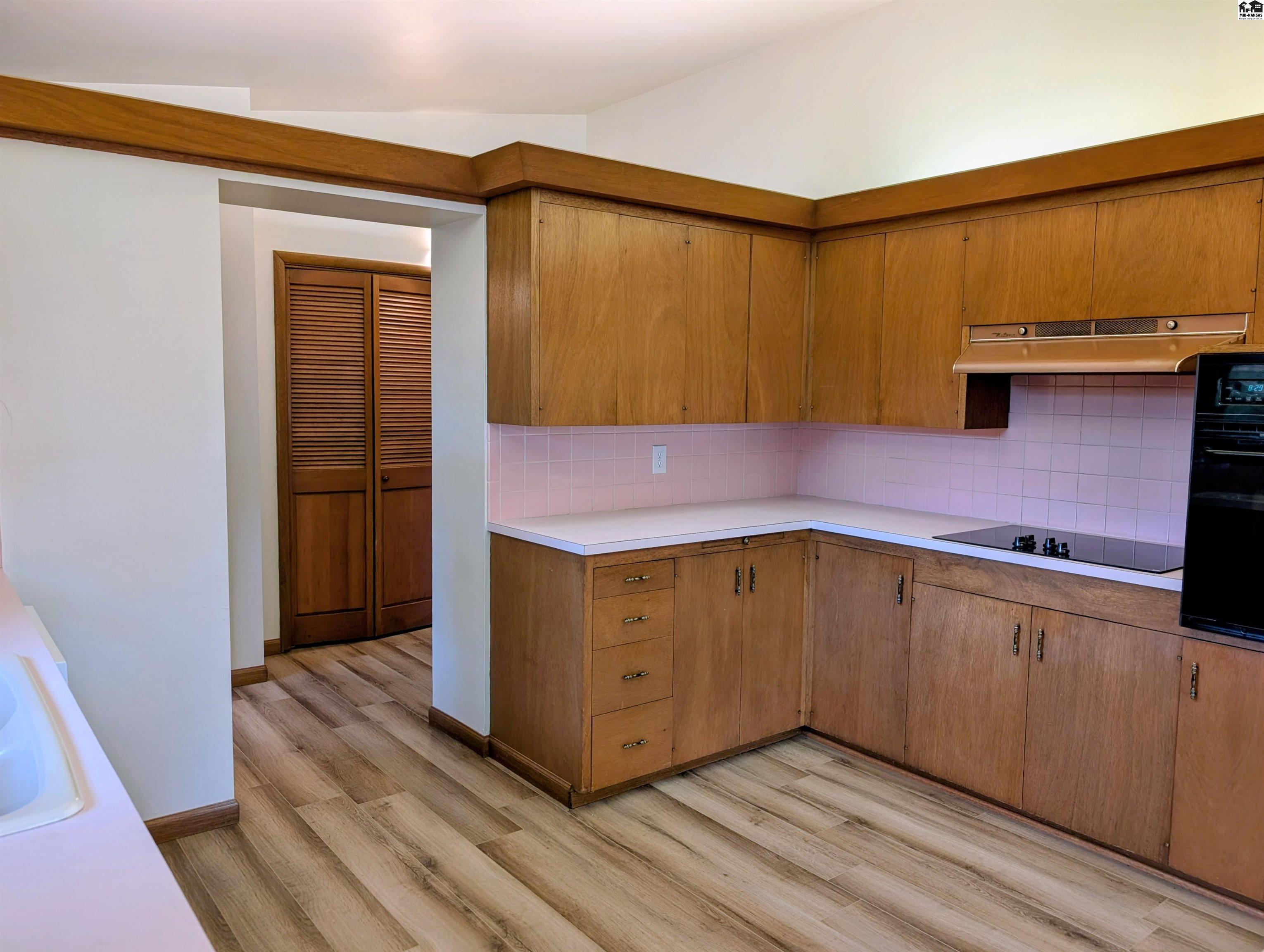 2314 N Jackson Street Hutchinson KS 67502