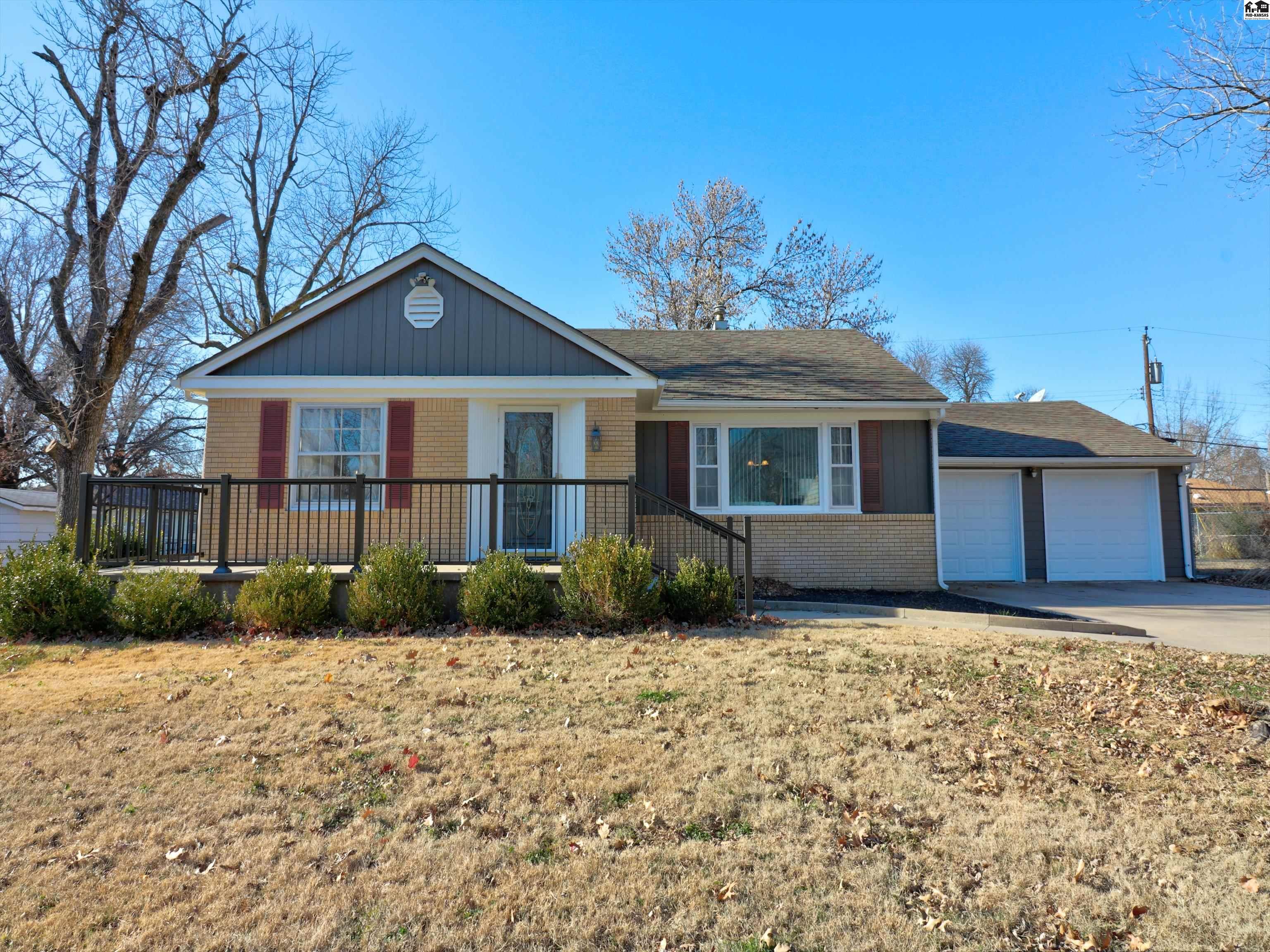 805 Columbus Avenue Newton KS 67114