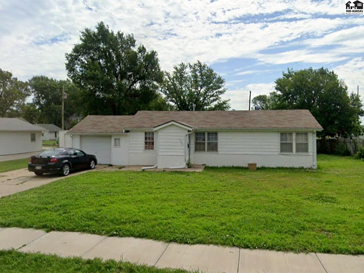 1325 S Chestnut Street Mcpherson KS 67460