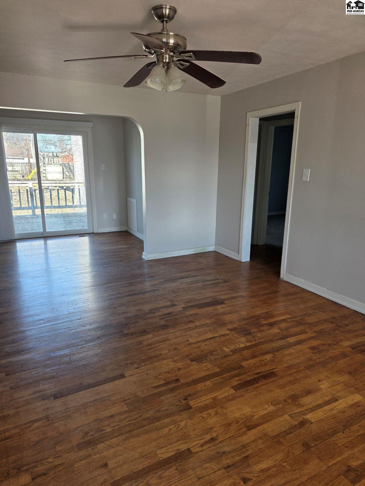 224 W 17th Hutchinson KS 67501