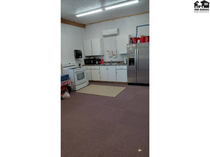 894 14th Avenue Mcpherson KS 67460