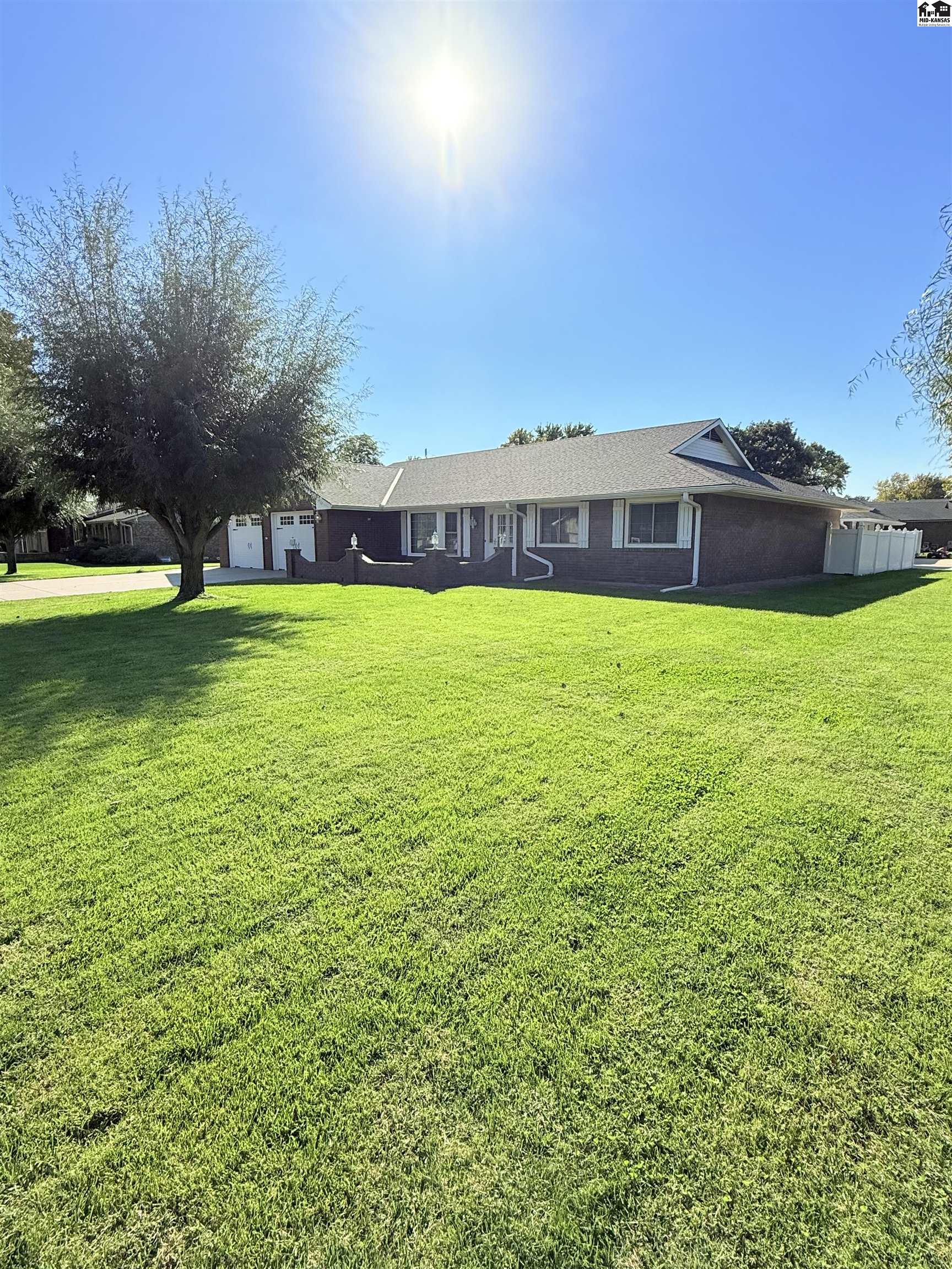 3405 N Severance Street Hutchinson KS 67502