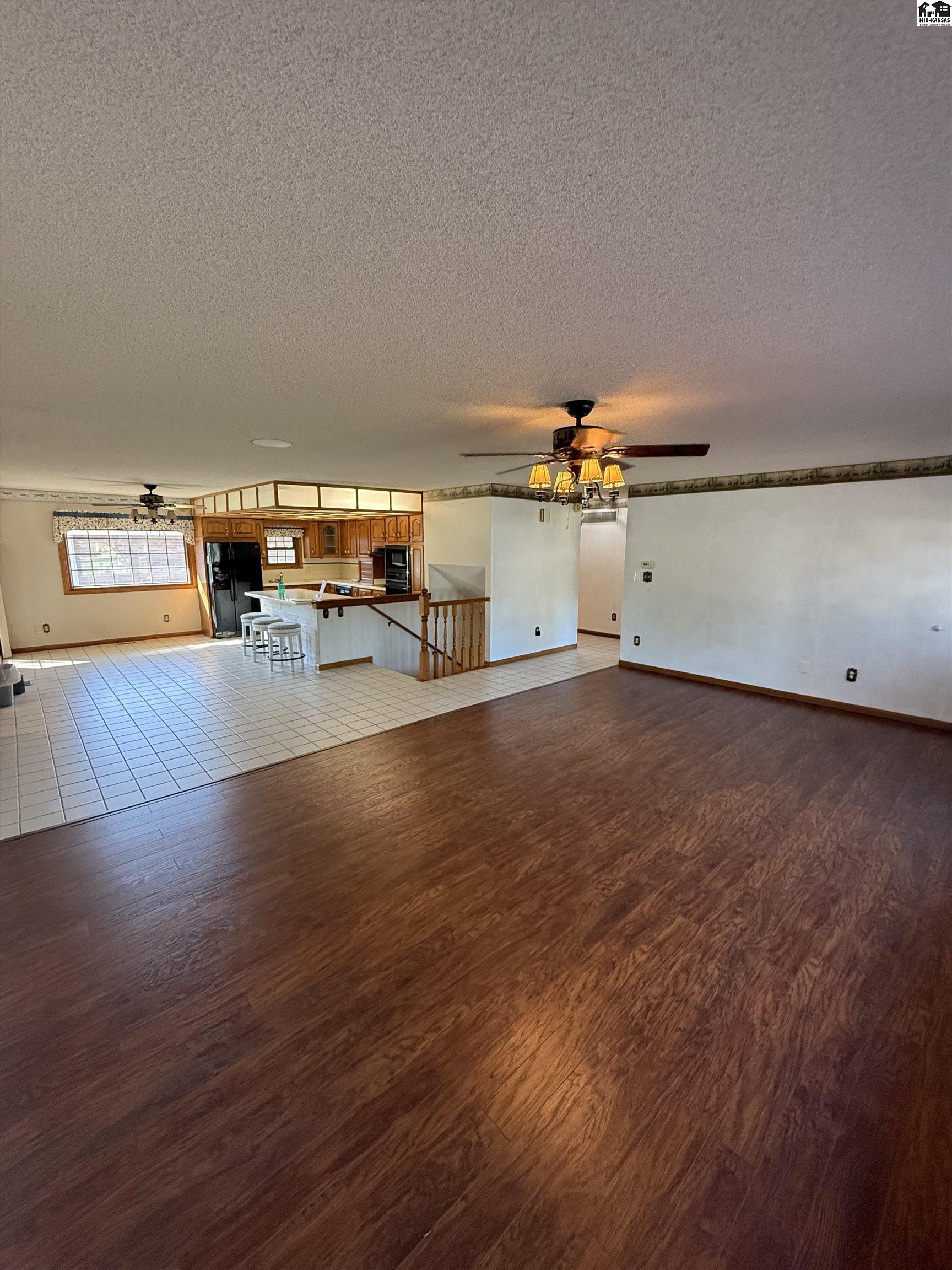 3405 N Severance Street Hutchinson KS 67502