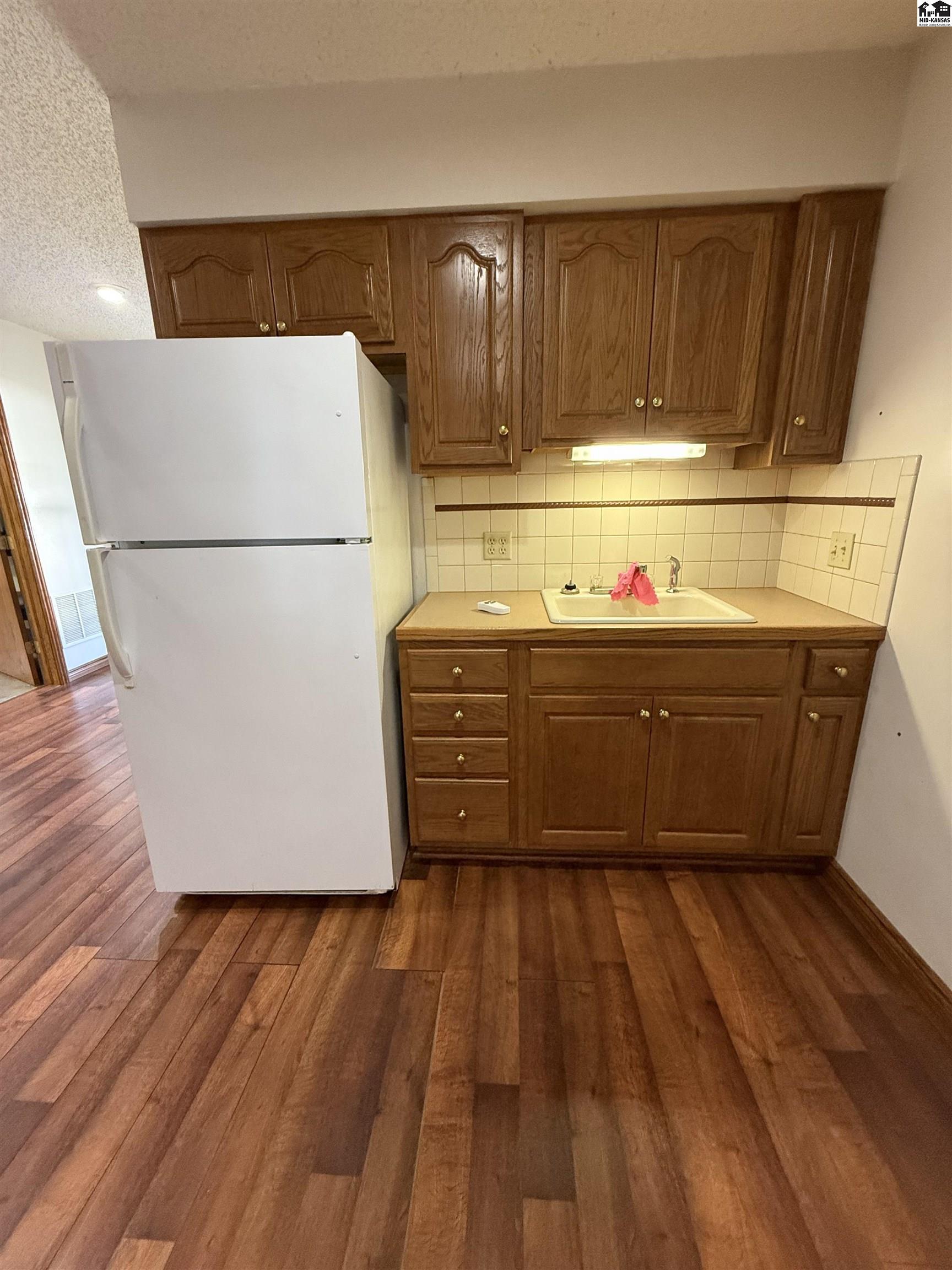 3405 N Severance Street Hutchinson KS 67502