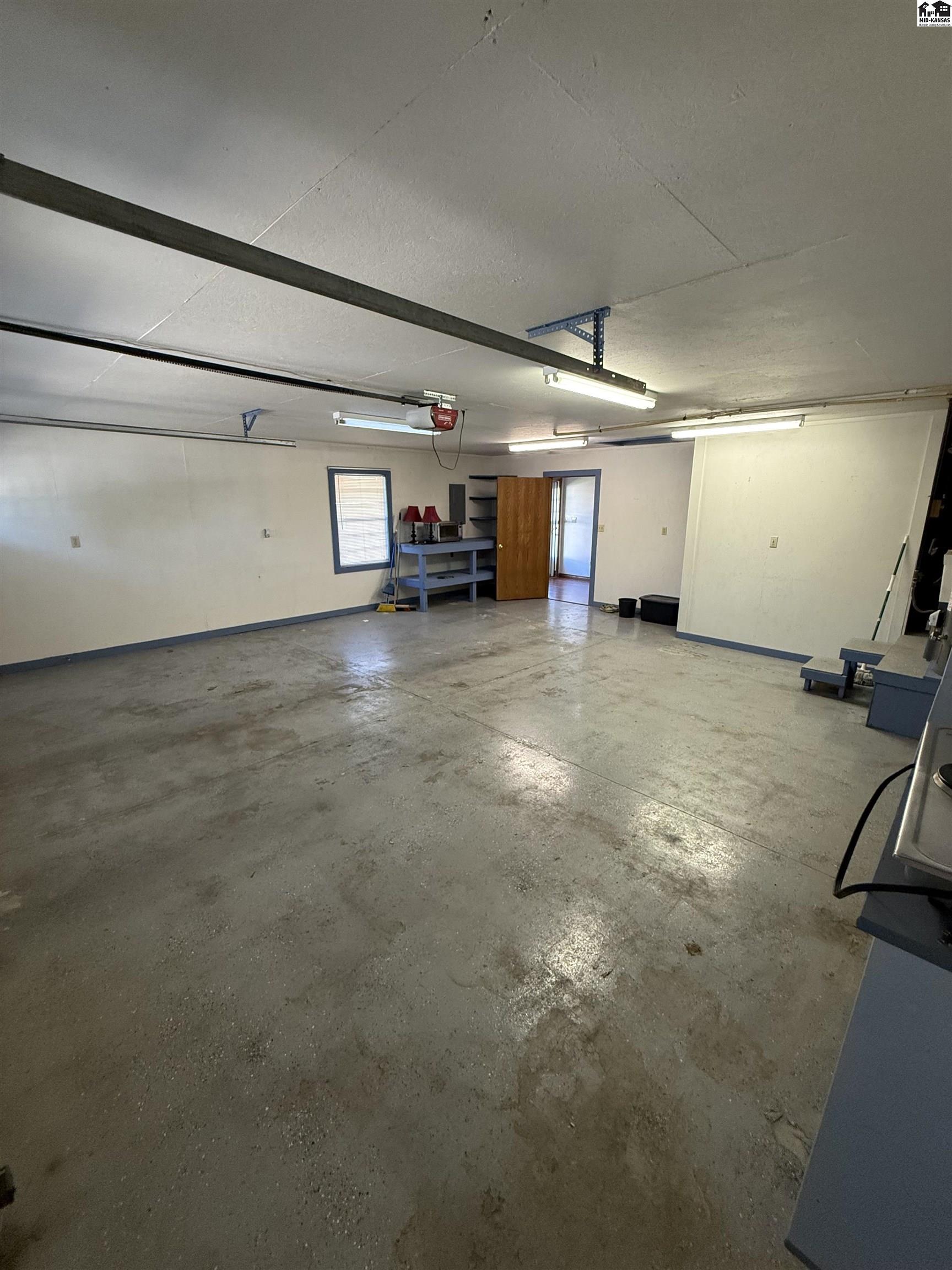 3405 N Severance Street Hutchinson KS 67502