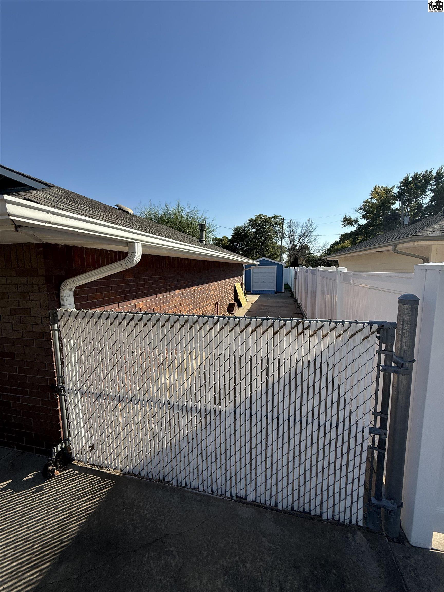 3405 N Severance Street Hutchinson KS 67502