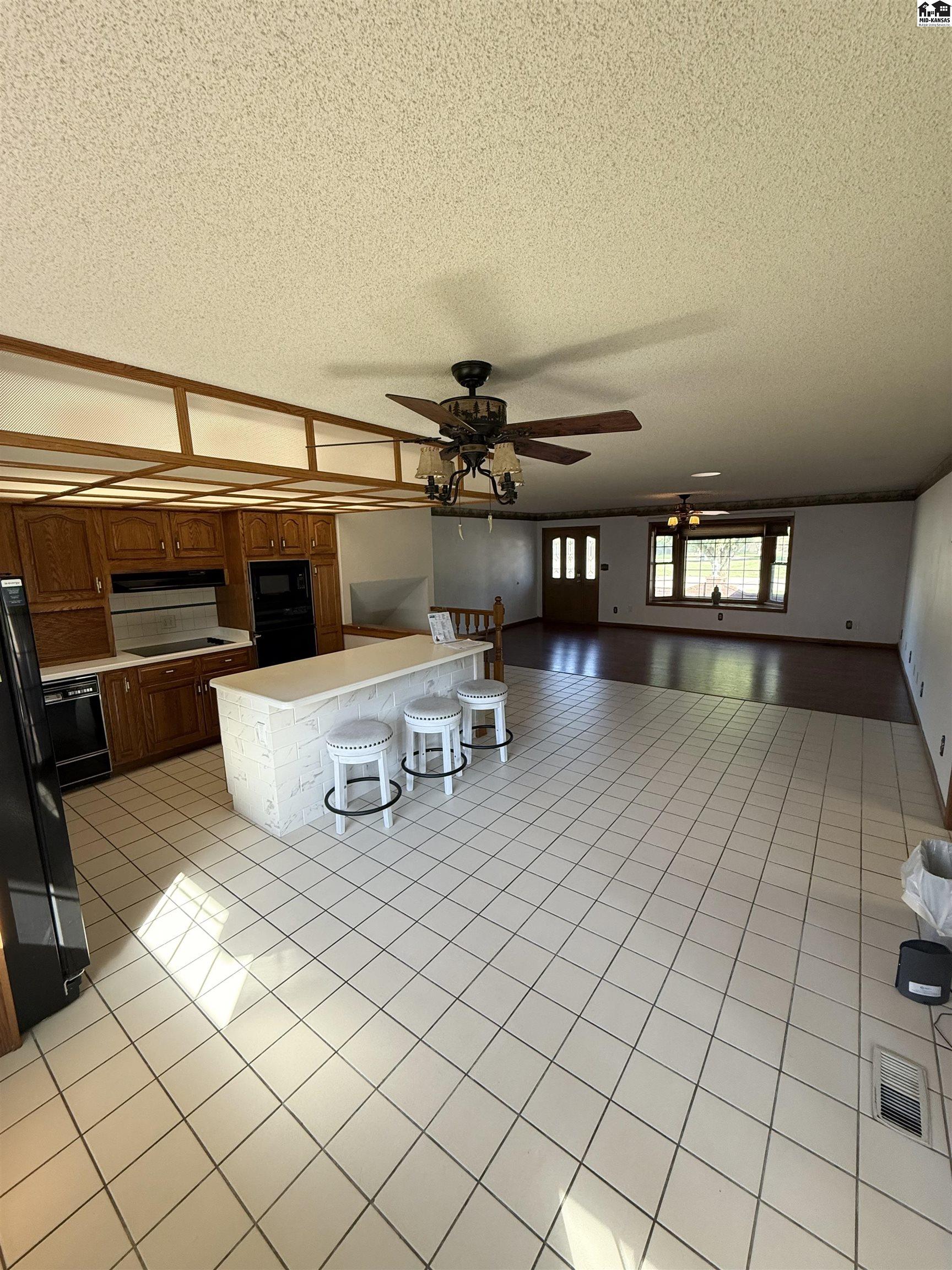 3405 N Severance Street Hutchinson KS 67502