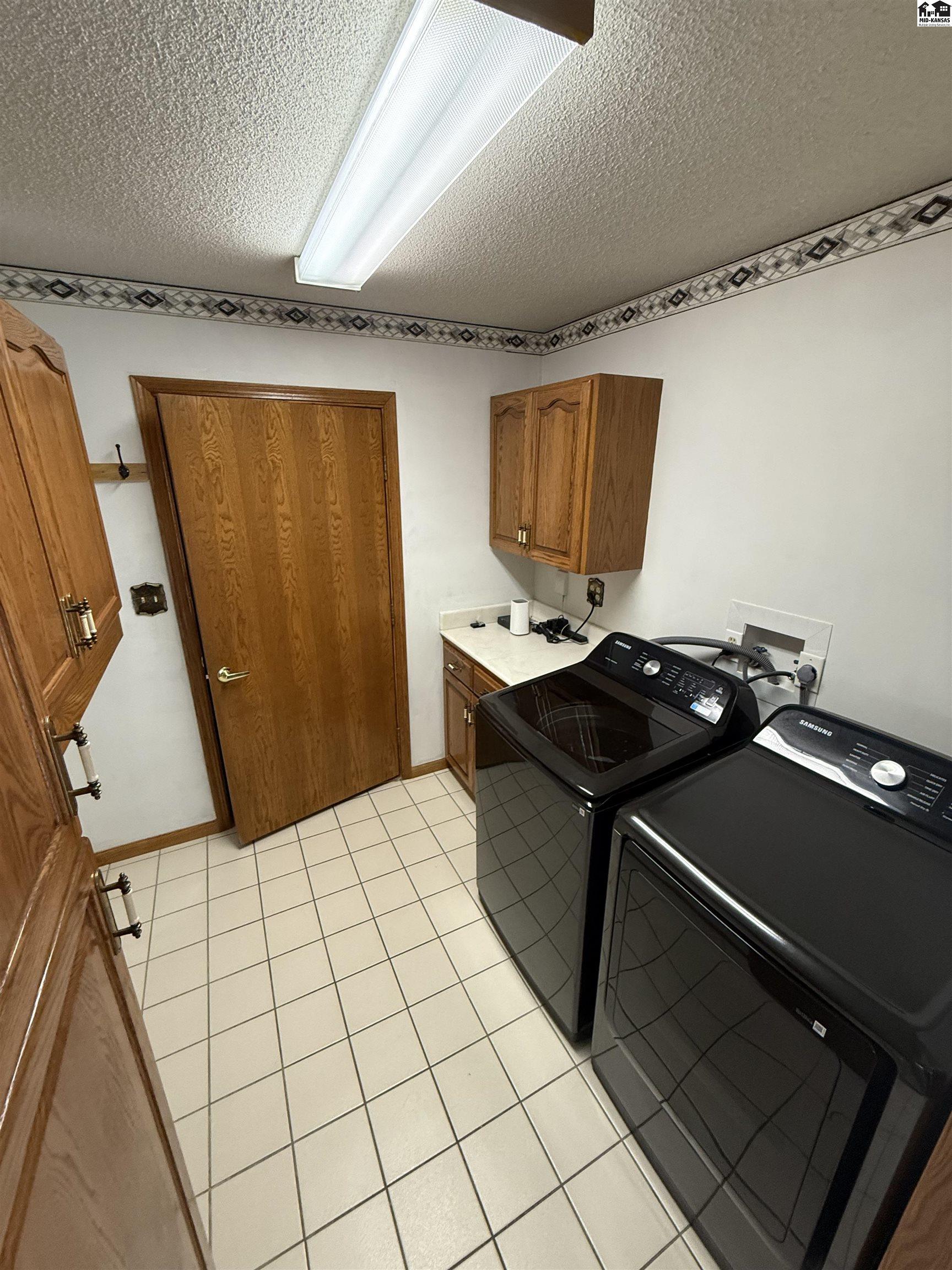 3405 N Severance Street Hutchinson KS 67502