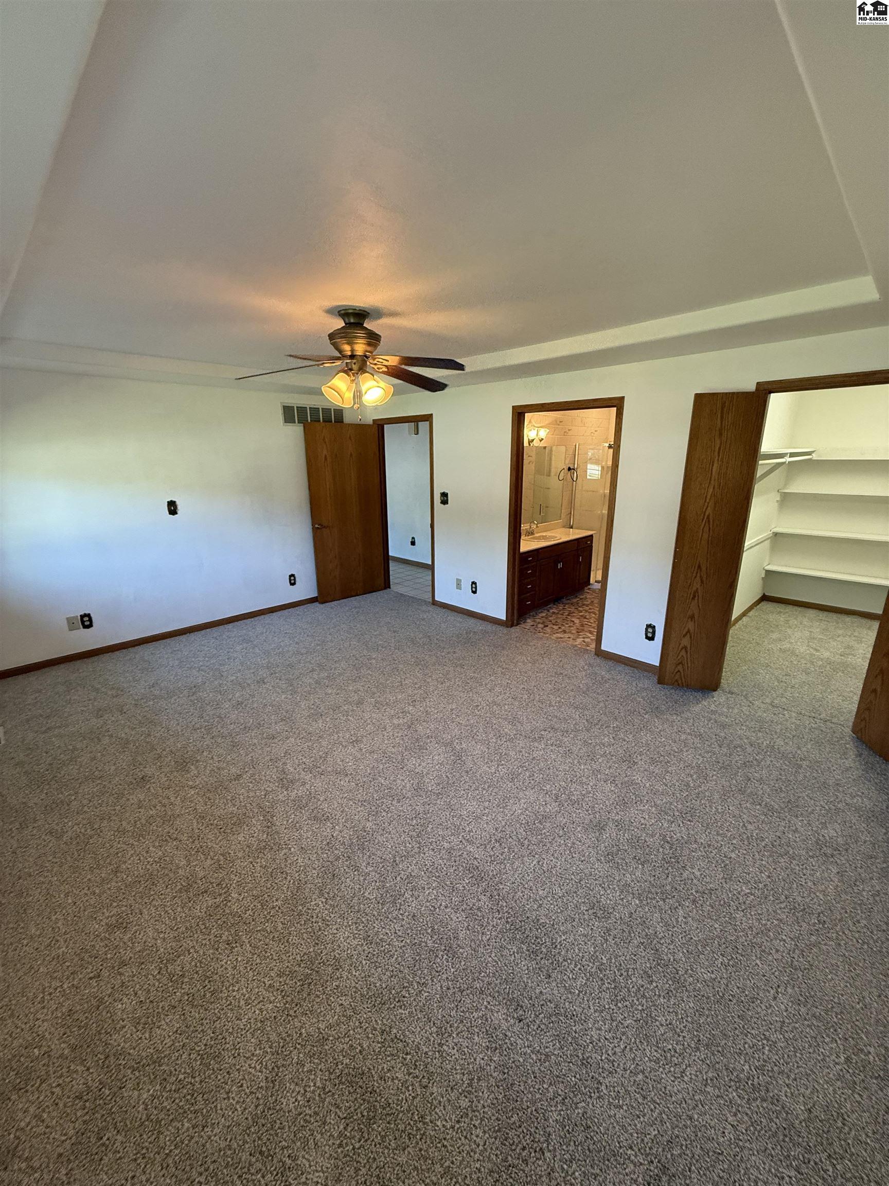 3405 N Severance Street Hutchinson KS 67502