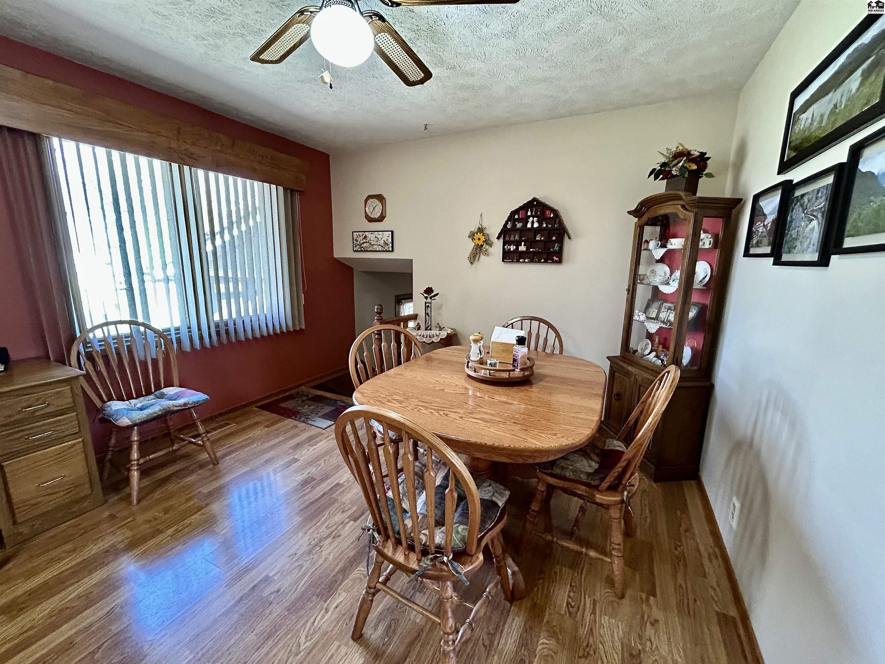 4102 Rowland Road Hutchinson KS 67502