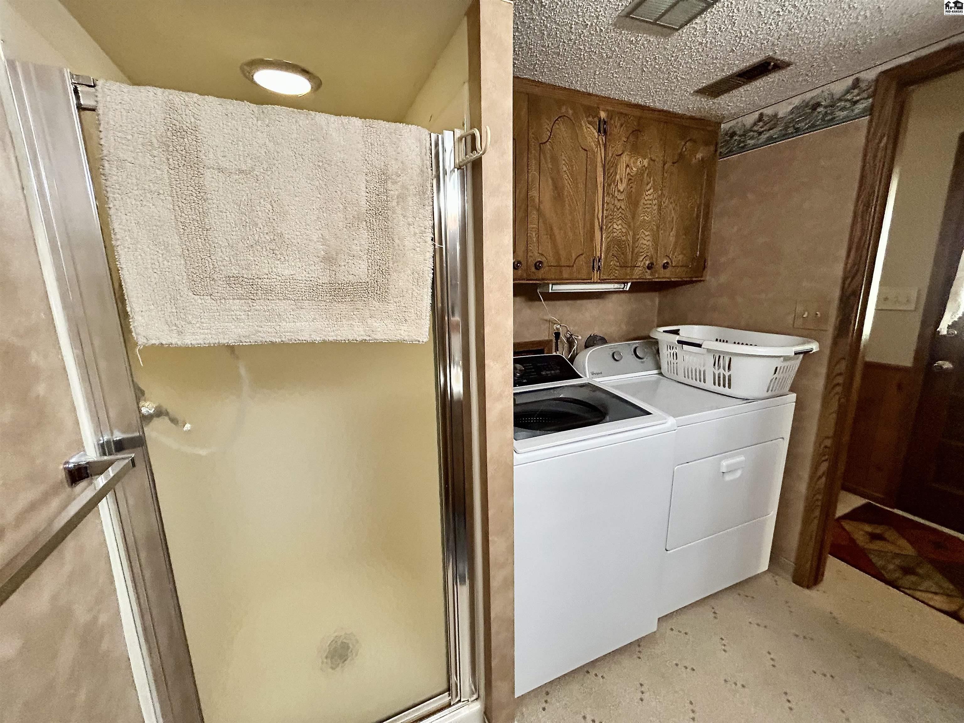 4102 Rowland Road Hutchinson KS 67502