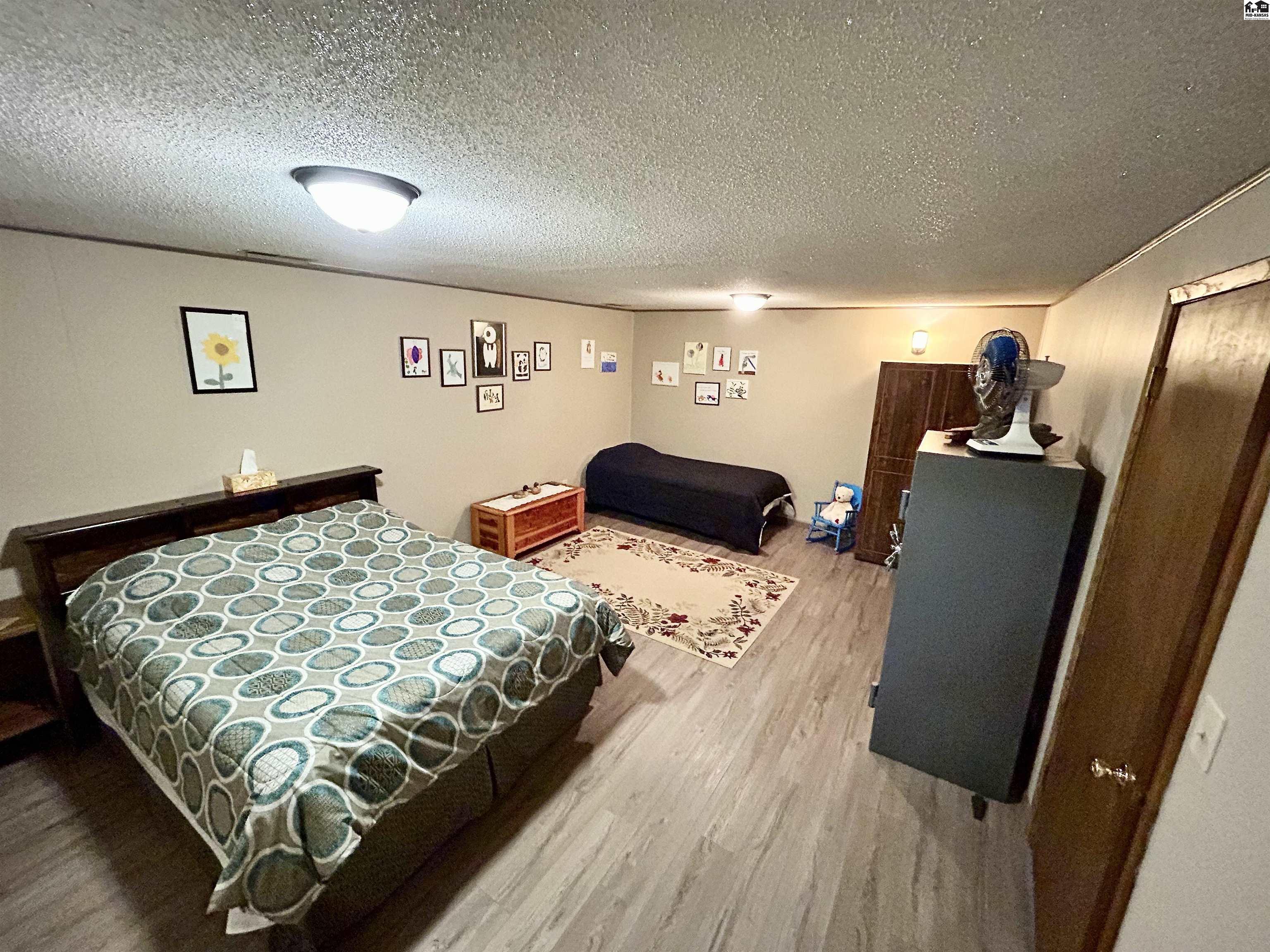 4102 Rowland Road Hutchinson KS 67502