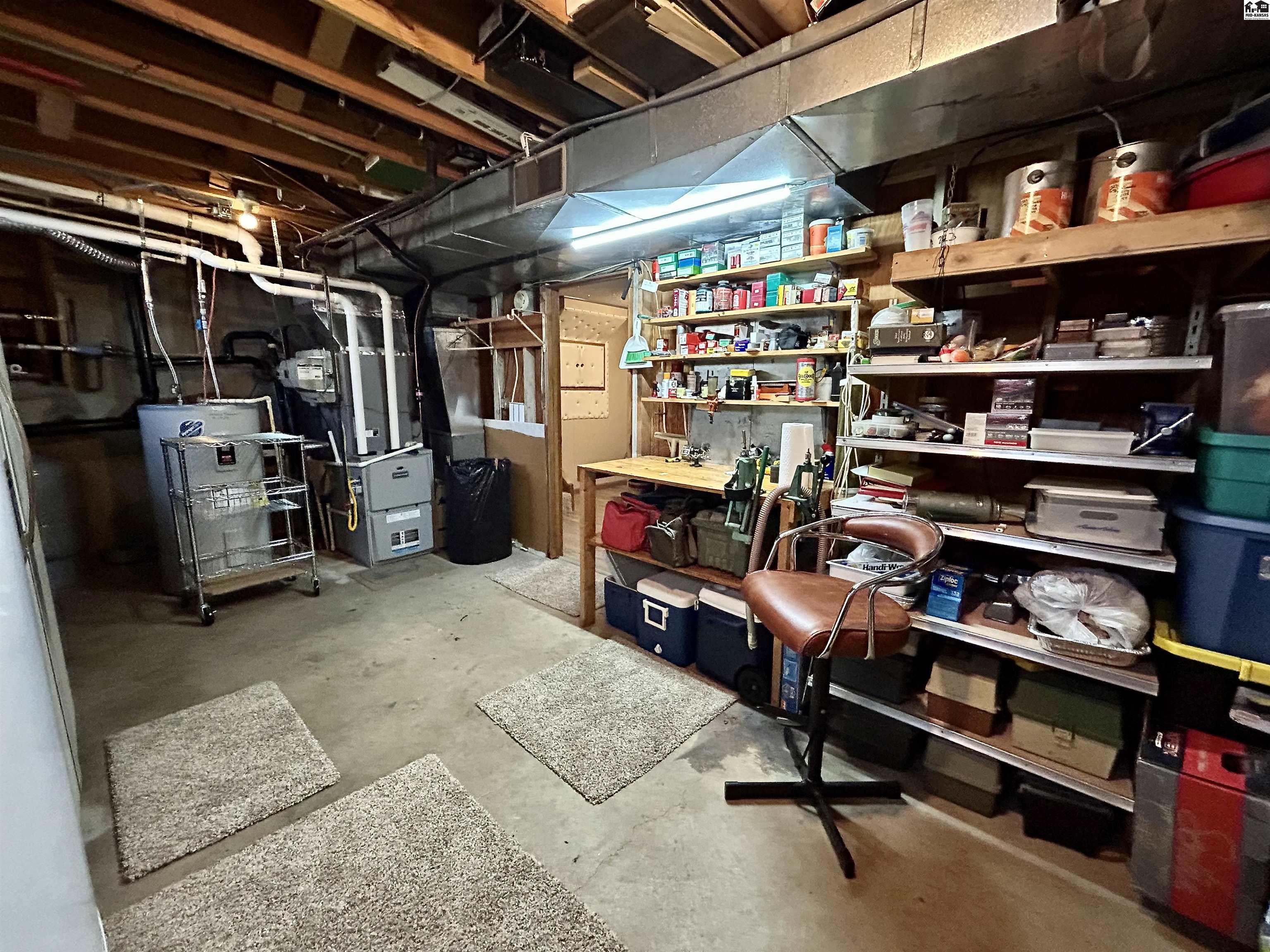 4102 Rowland Road Hutchinson KS 67502