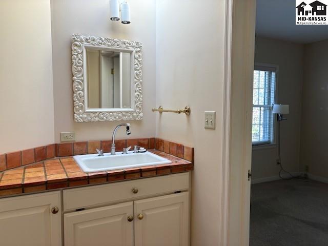 400 Hyde Park Drive Hutchinson KS 67502