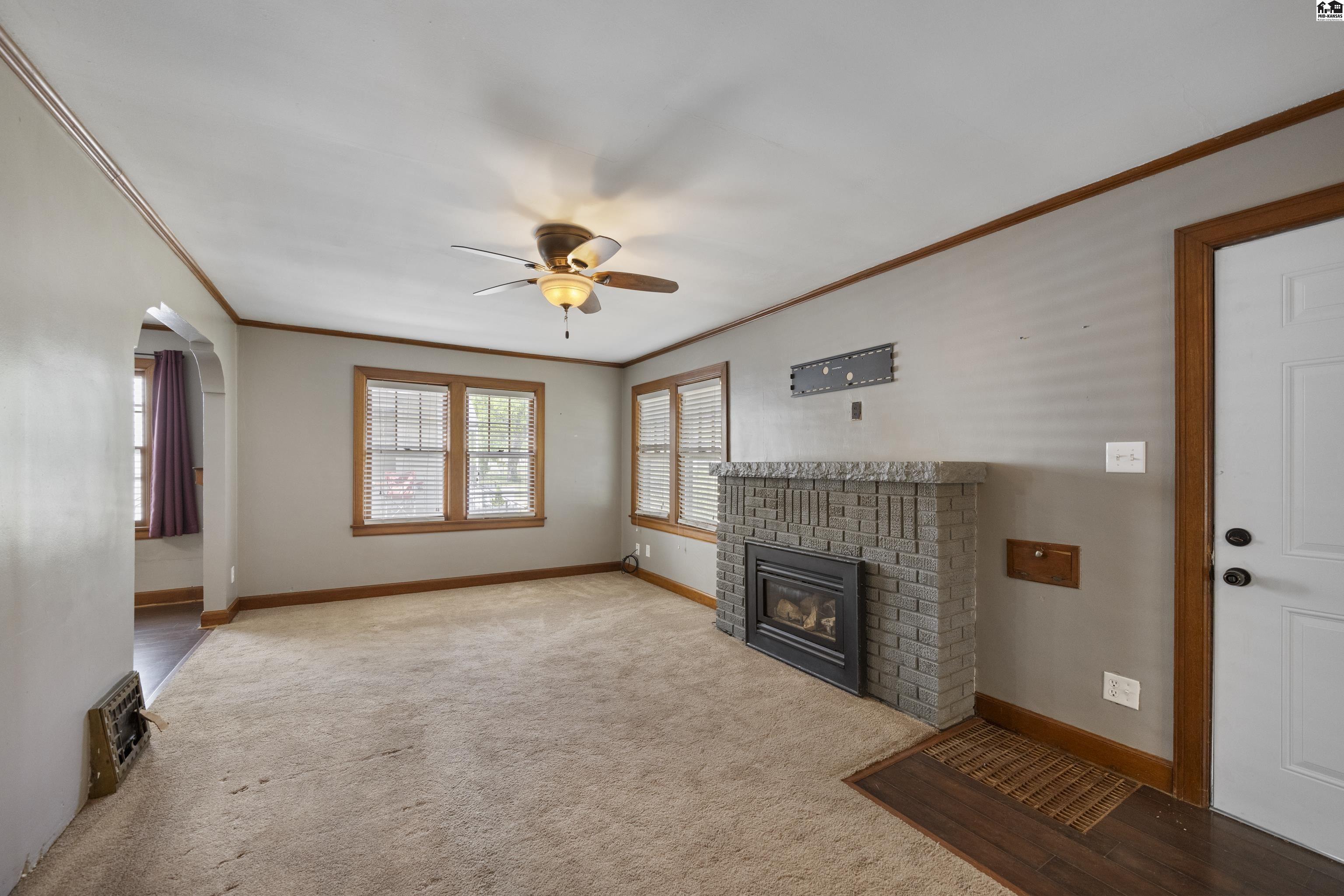 303 W 18th Avenue Hutchinson KS 67502