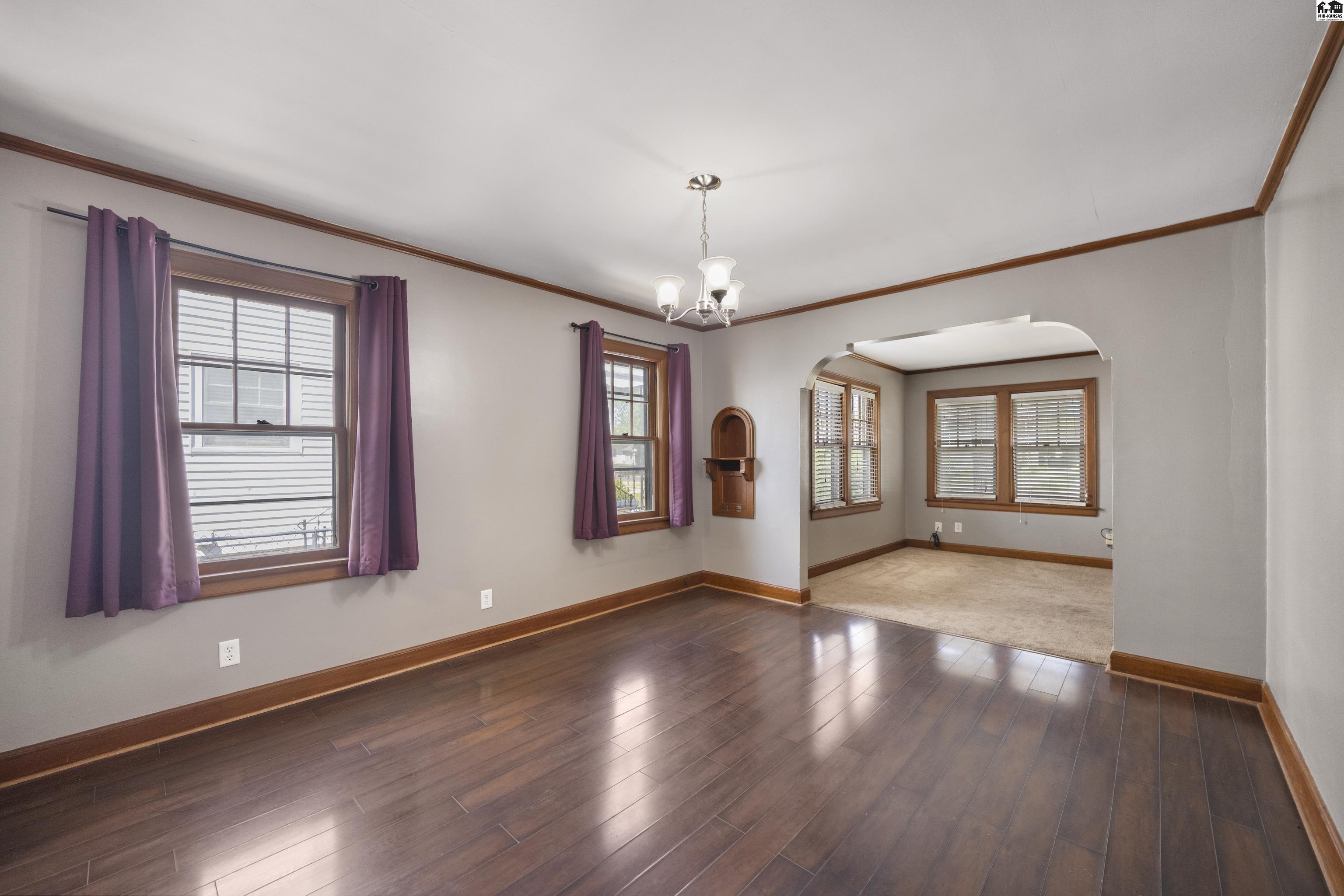 303 W 18th Avenue Hutchinson KS 67502