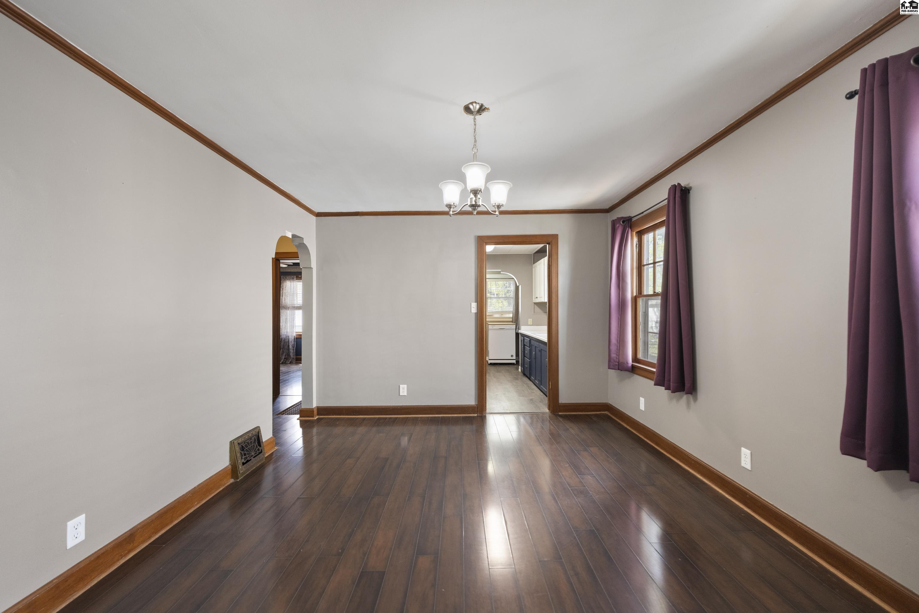 303 W 18th Avenue Hutchinson KS 67502