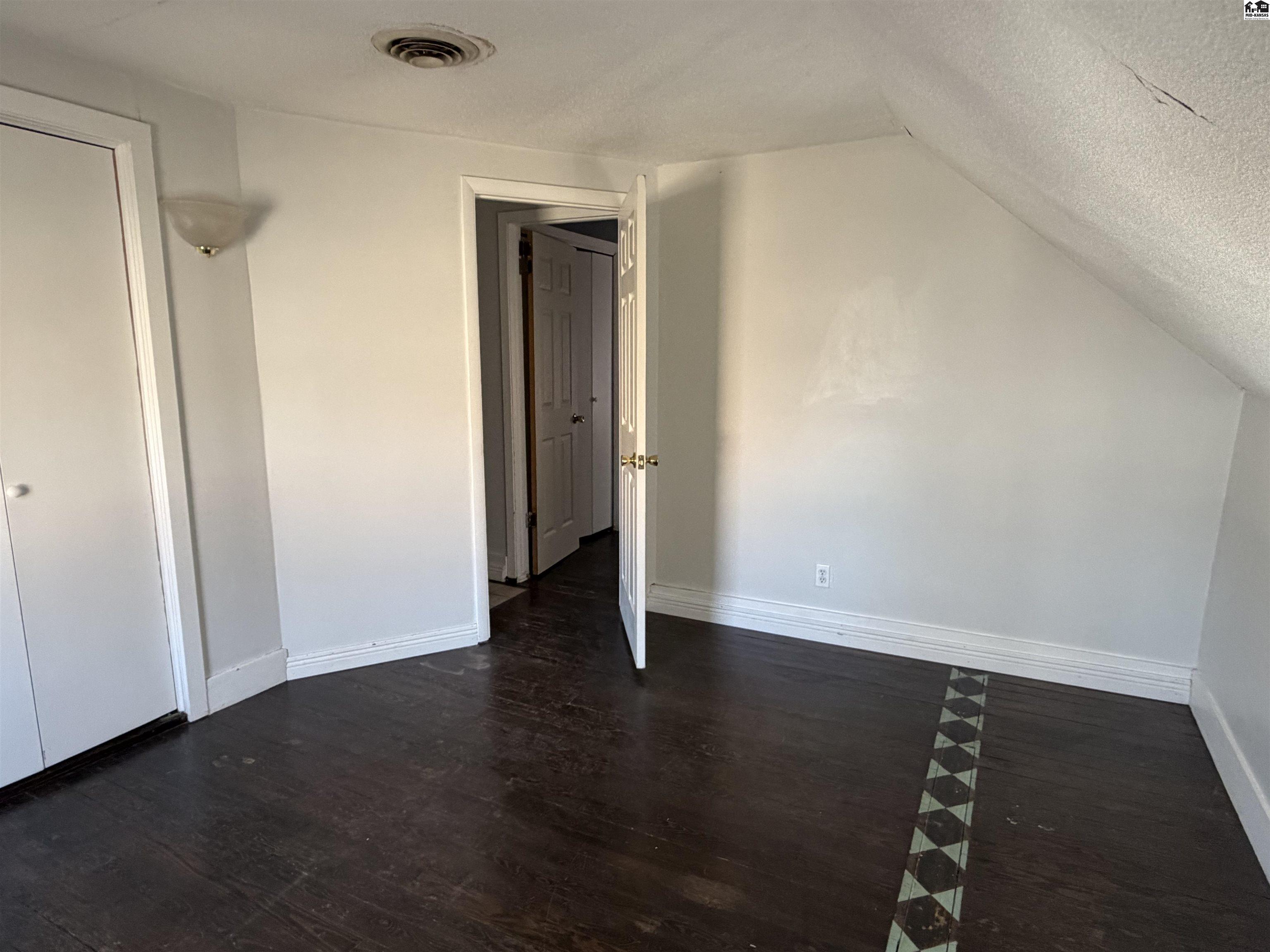 619 E Kansas Avenue Mcpherson KS 67460-0000