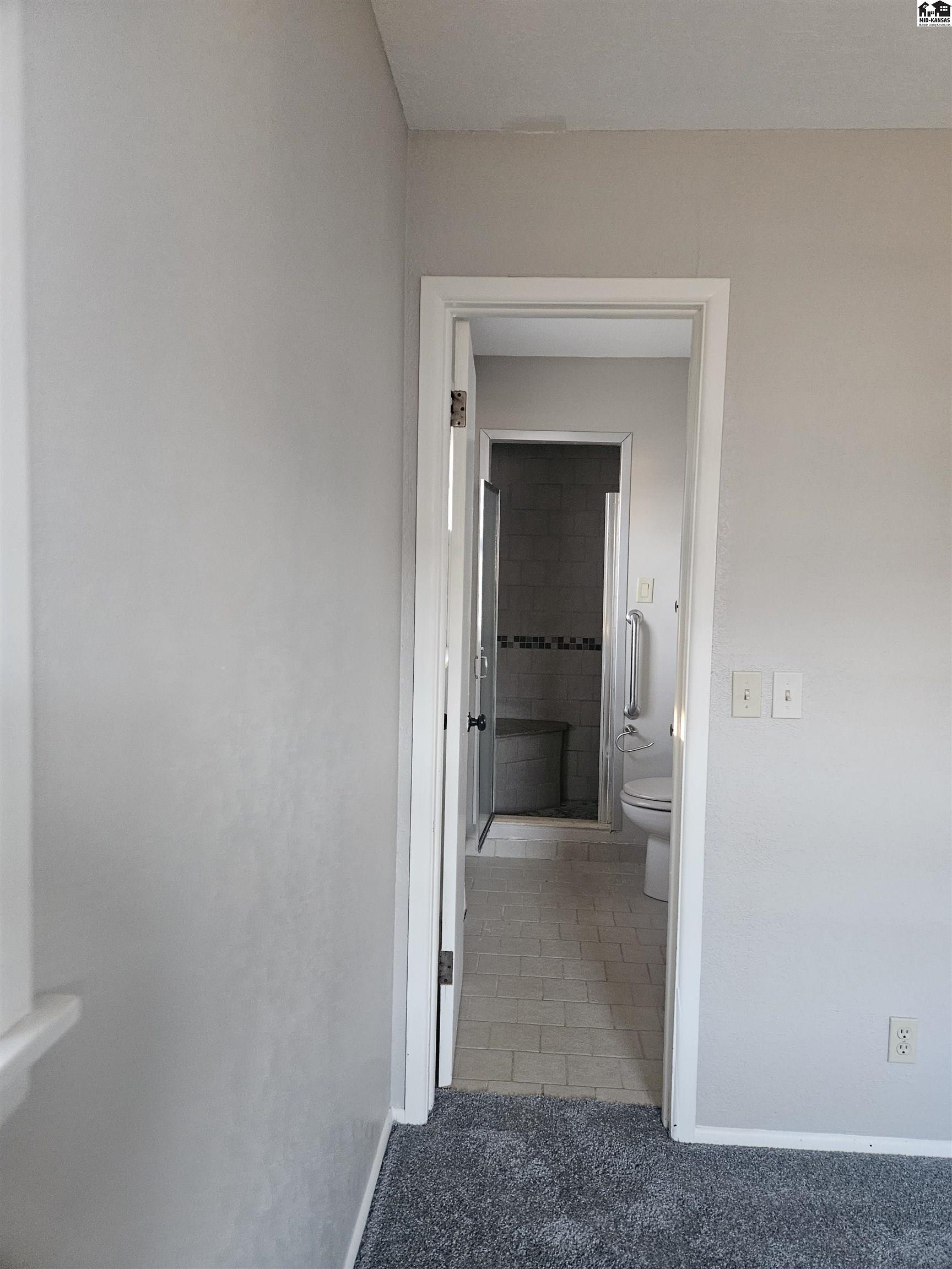 5829 Kenawee Street Bel Aire KS 67220