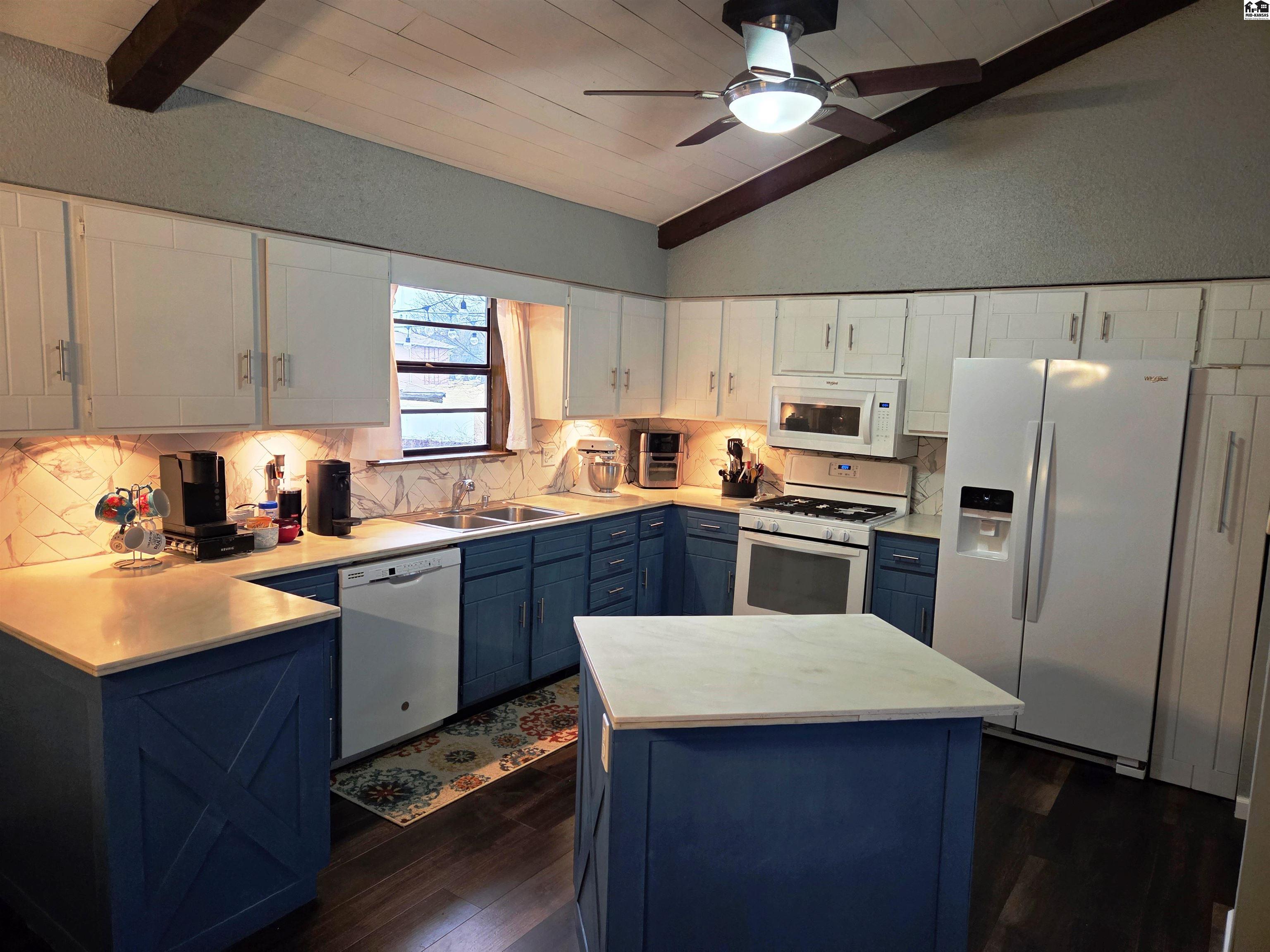 916 W 10th Street Newton KS 67114