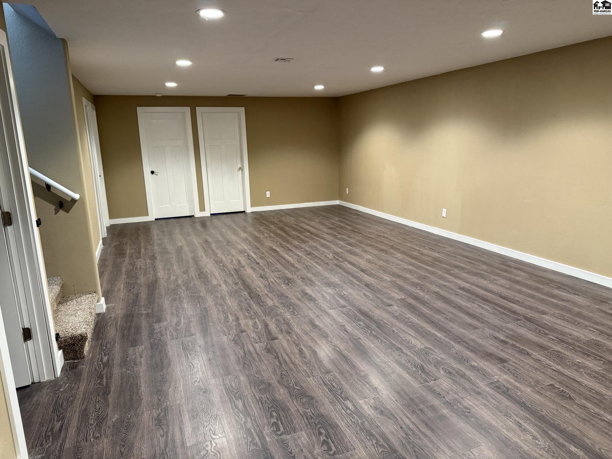 1008 Robert Street Hutchinson KS 67502