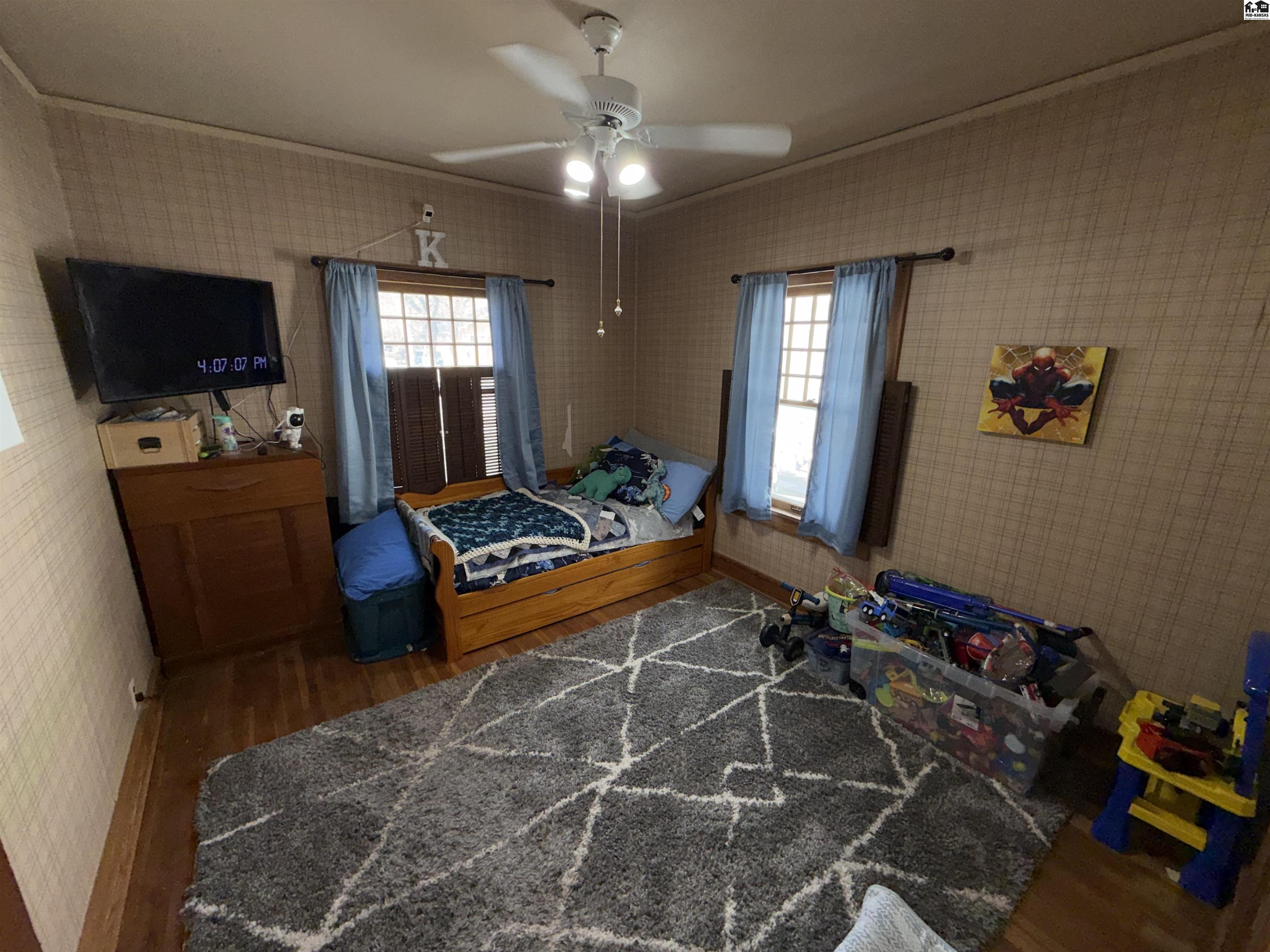 301 E 17th Avenue Hutchinson KS 67501