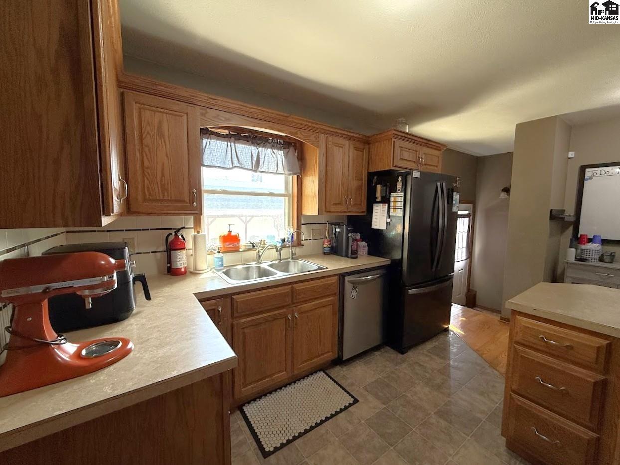 551 S Oak Street Mcpherson KS 67460