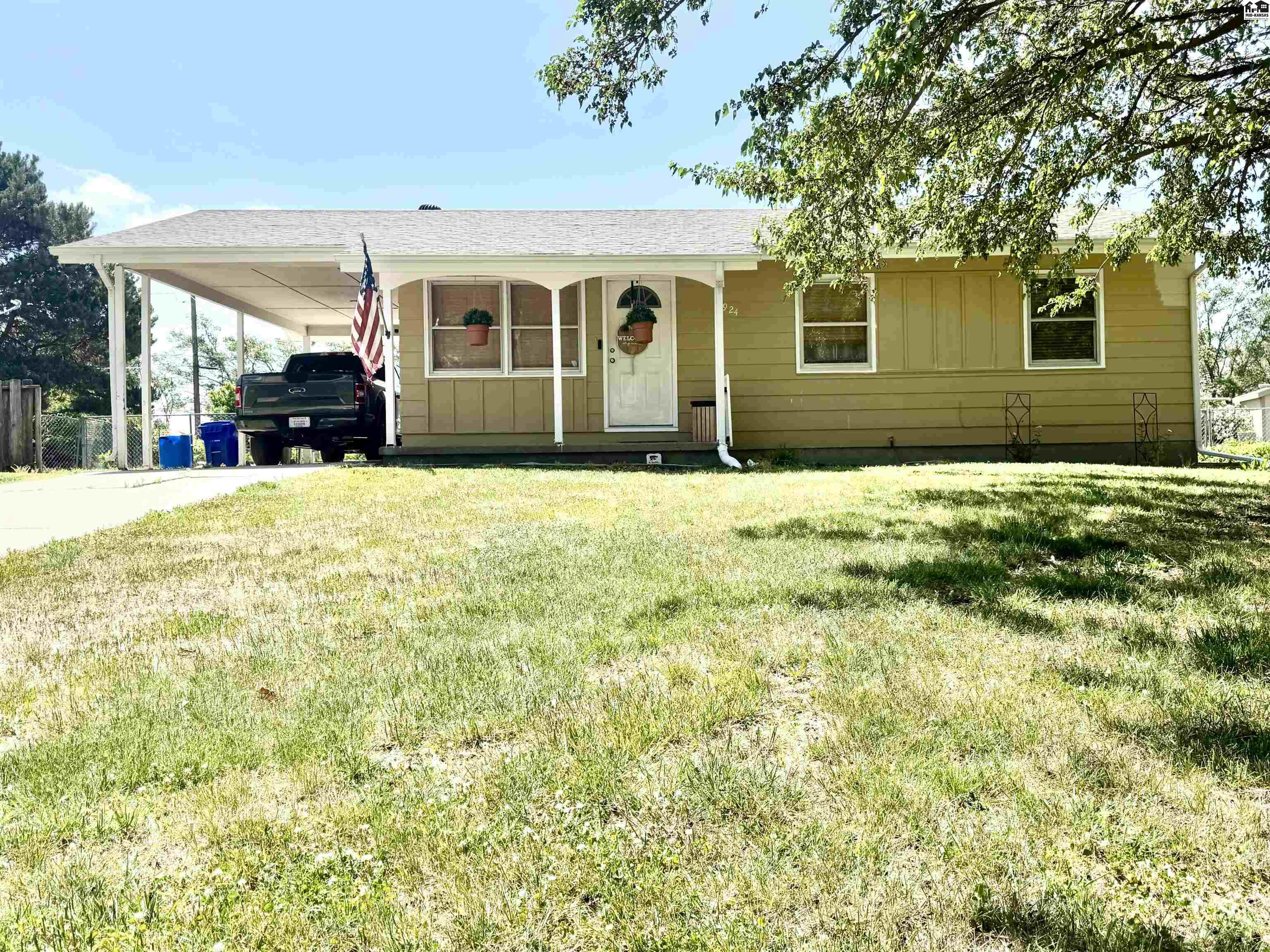 942 Sycamore Place Mcpherson KS 67460
