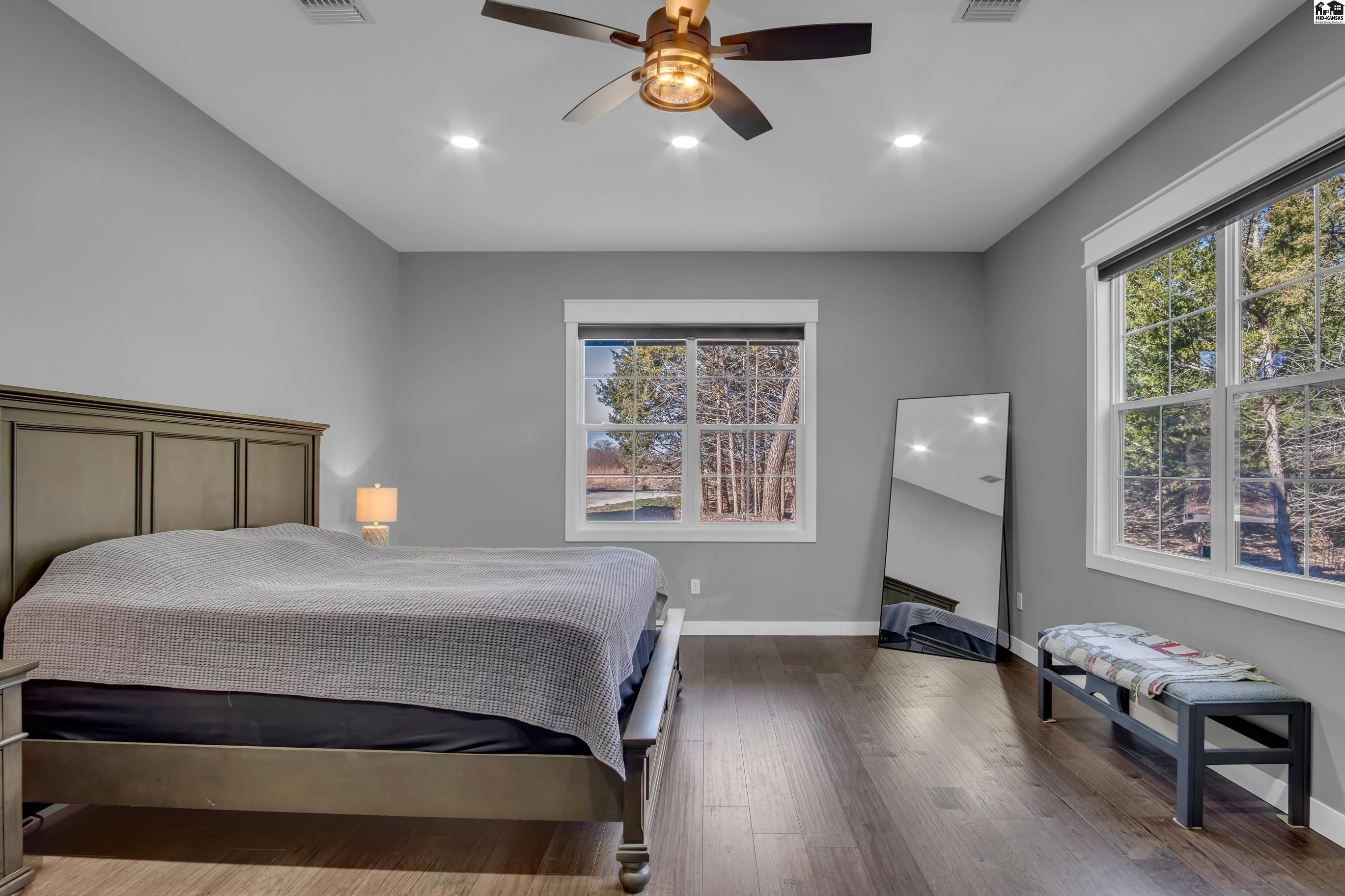 10606 Wildwood Drive Hutchinson KS 67502