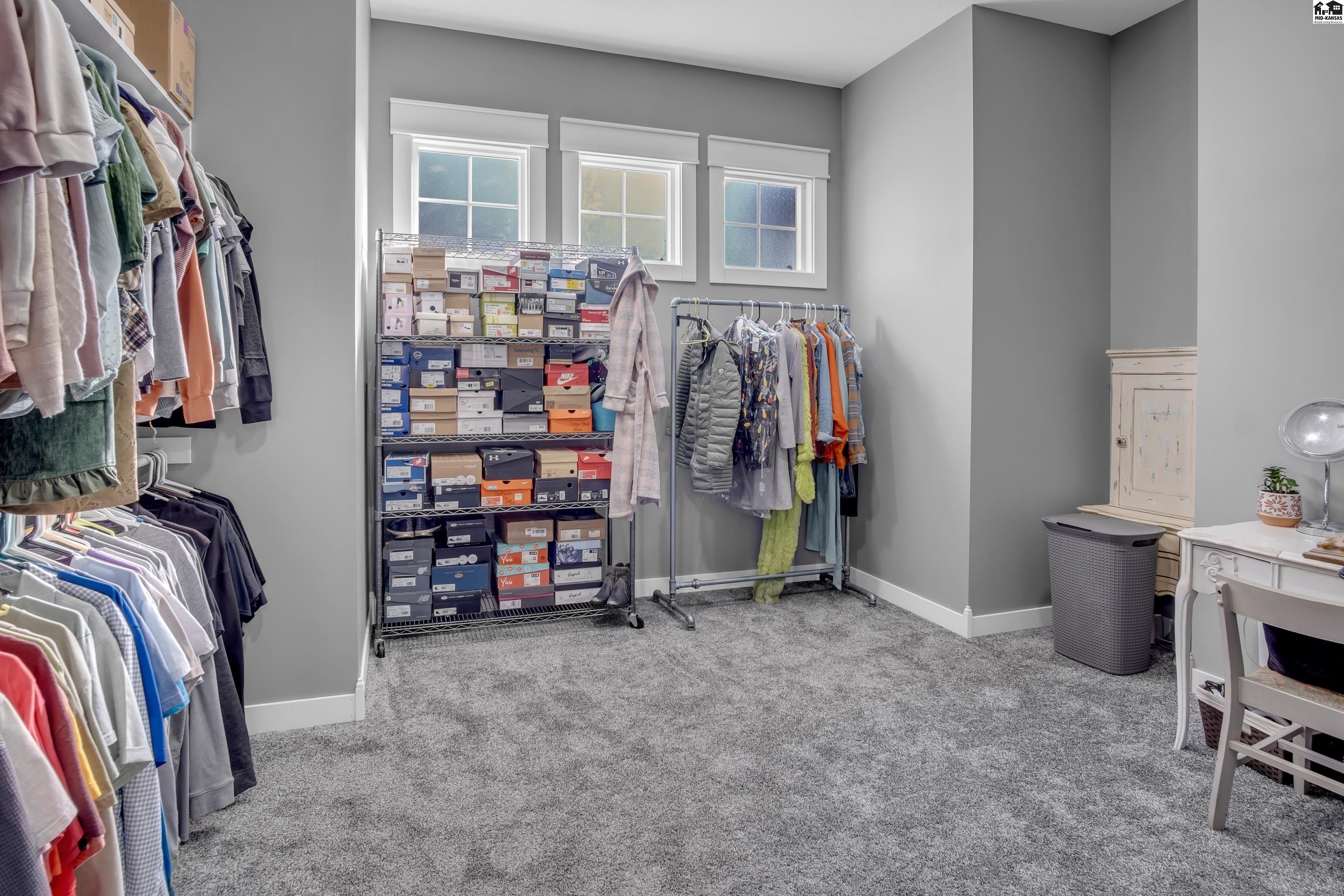 10606 Wildwood Drive Hutchinson KS 67502